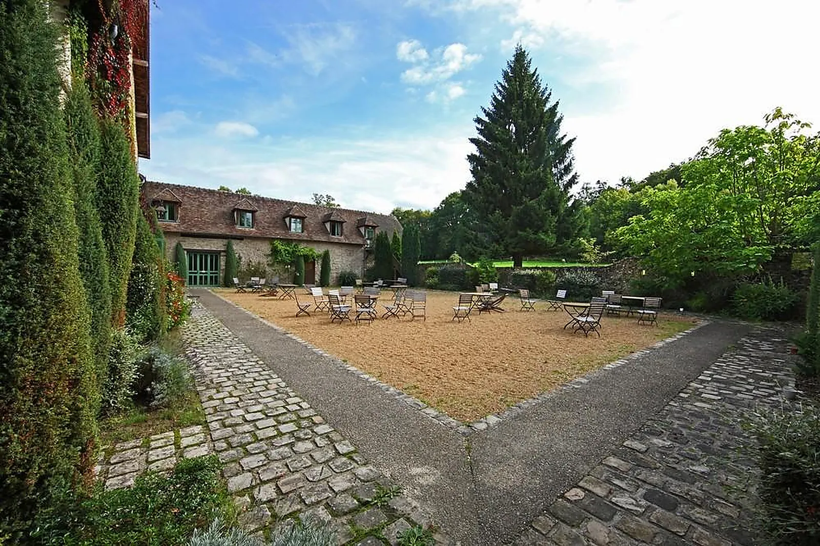 Lieux événementiels, LA FERME DES VALLÉES