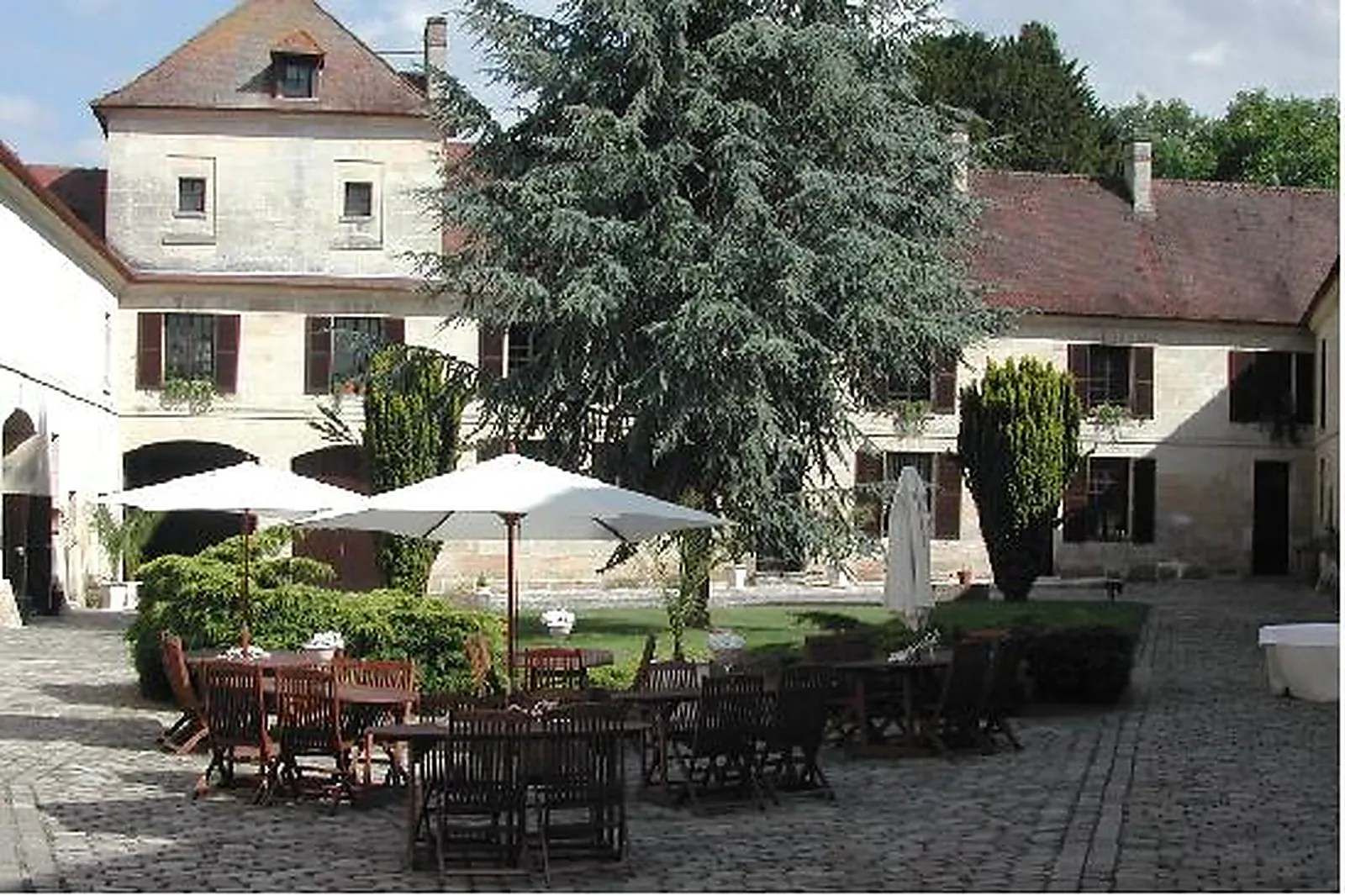 Lieux événementiels, LA FERME DU HAUT