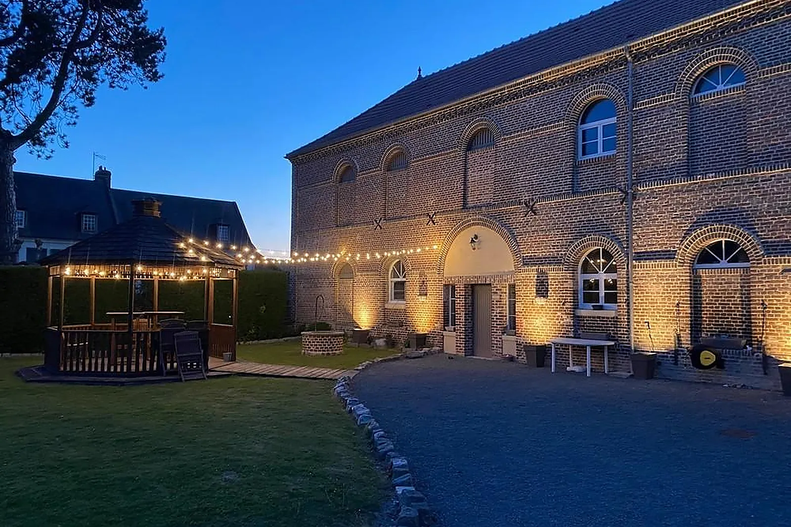 Lieux événementiels, LA FERME DU PHAEL