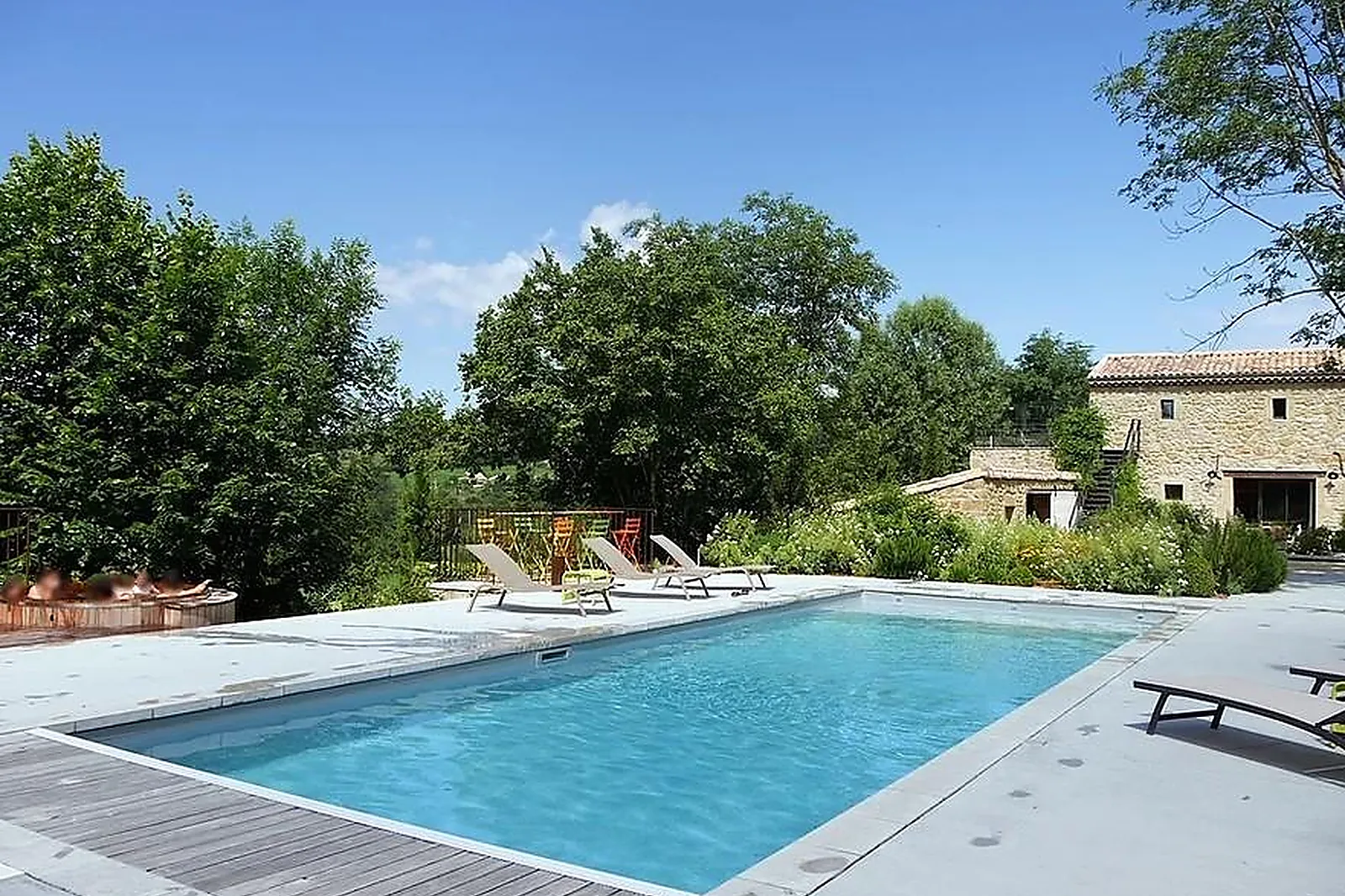 Lieux événementiels, LA FERME DU RASTEL