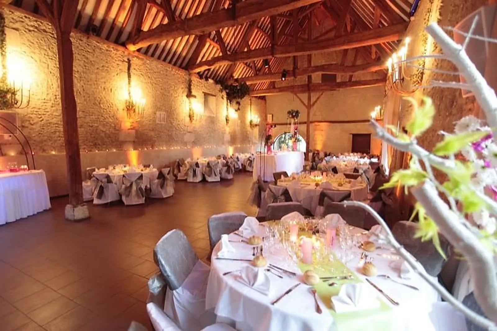 Lieux événementiels, LA FERME DU ROY