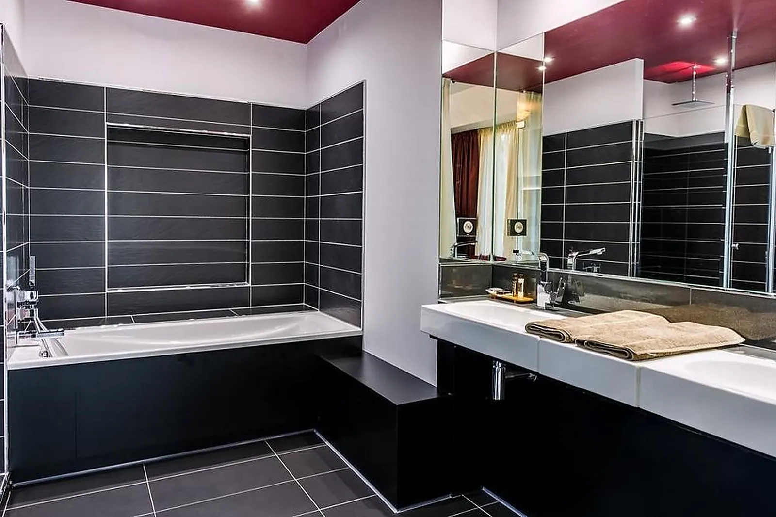 Lieux événementiels, LA FERRIÈRE