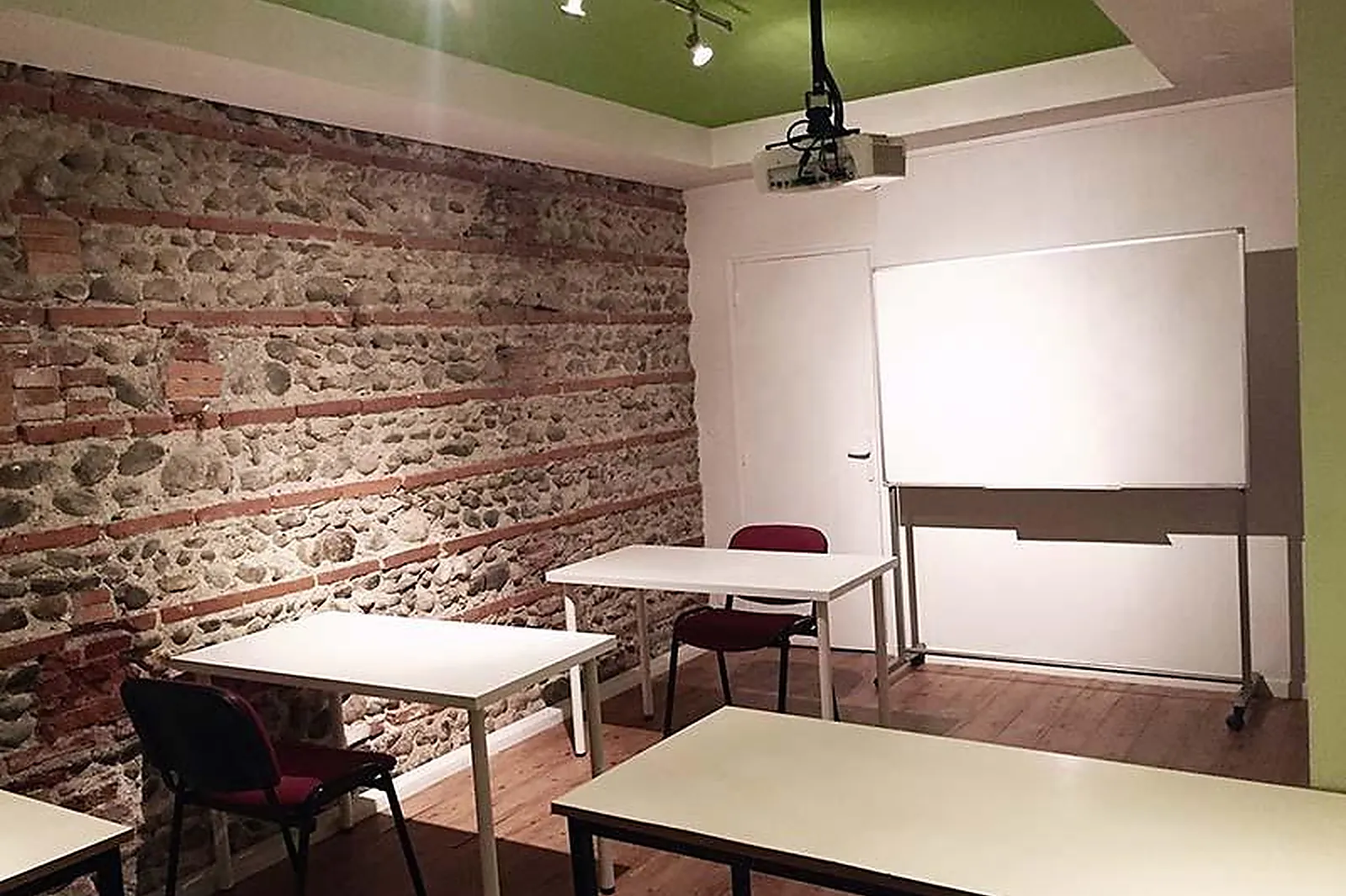 Lieux événementiels, LA FIRME