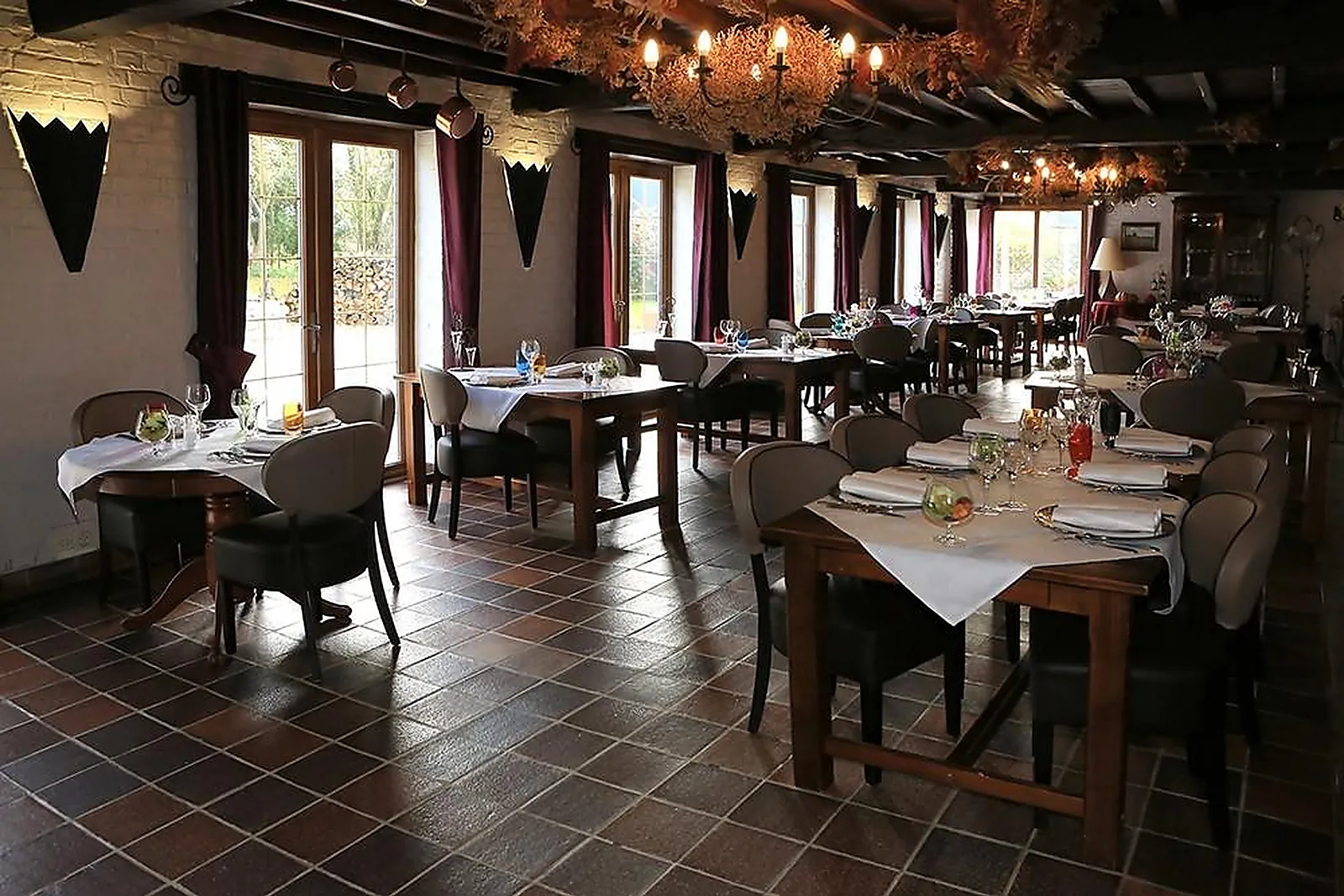 Lieux événementiels, LA FLAMBÉE VILLERS-LE-ROI