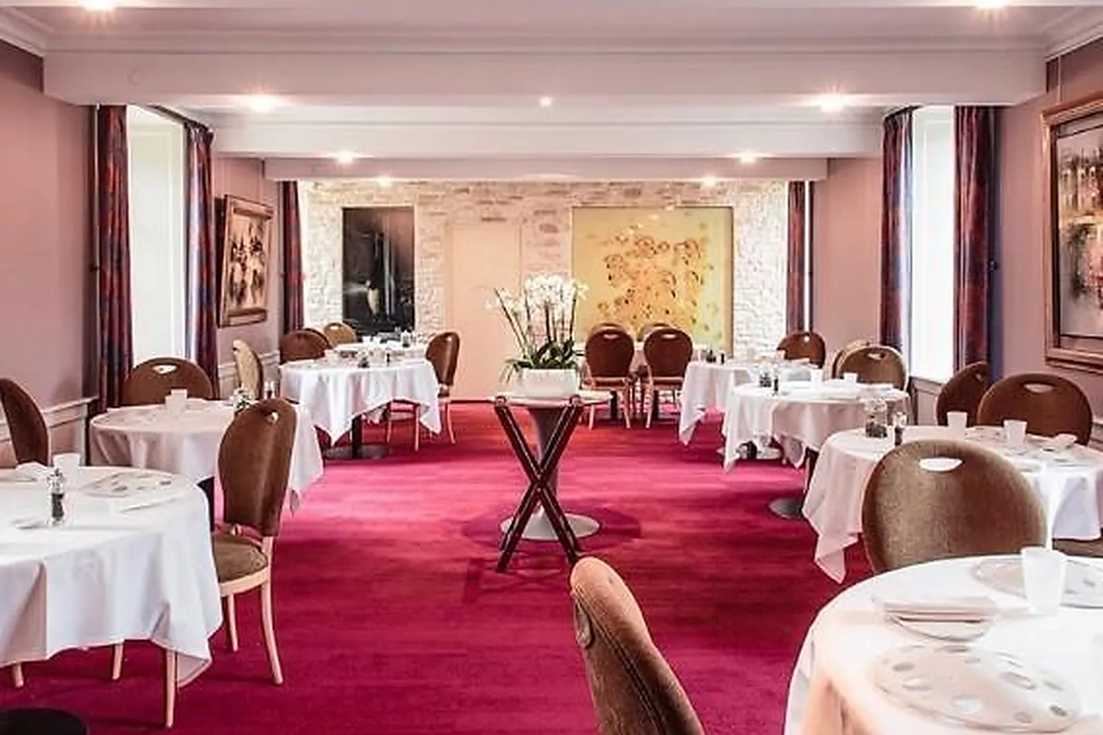 Lieux événementiels, LA FONTAINE AUX PERLES