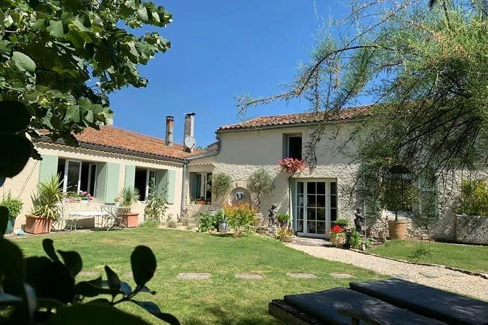 Lieux événementiels, LA GRANDE BARBOTIÈRE