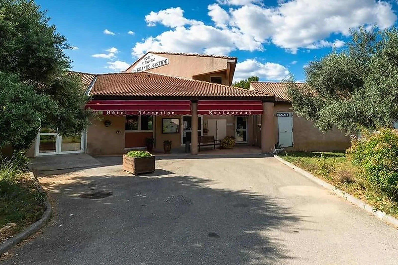 Lieux événementiels, LA GRANDE BASTIDE