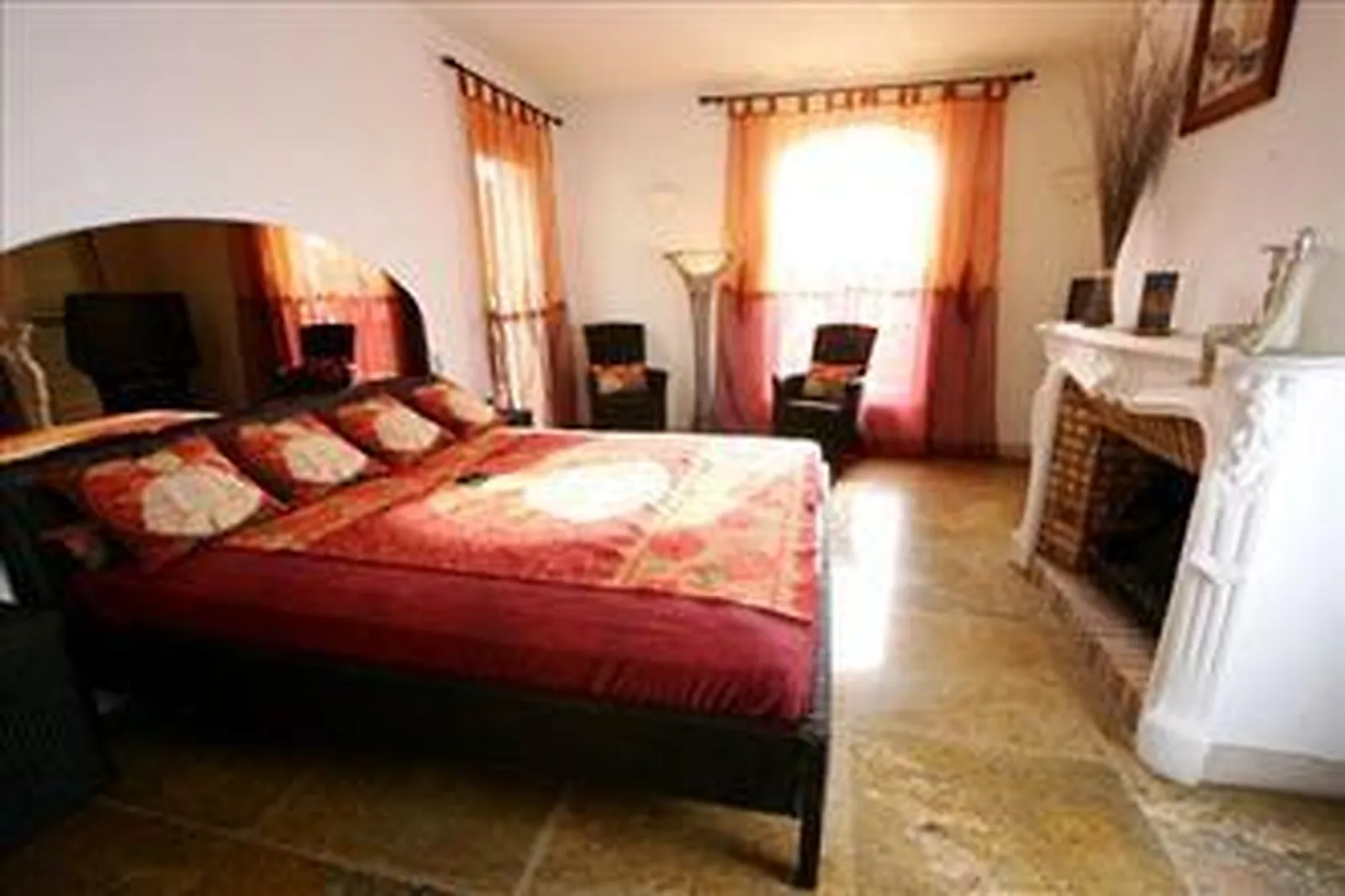 Lieux événementiels, LA GRANDE BASTIDE DE MOUGINS