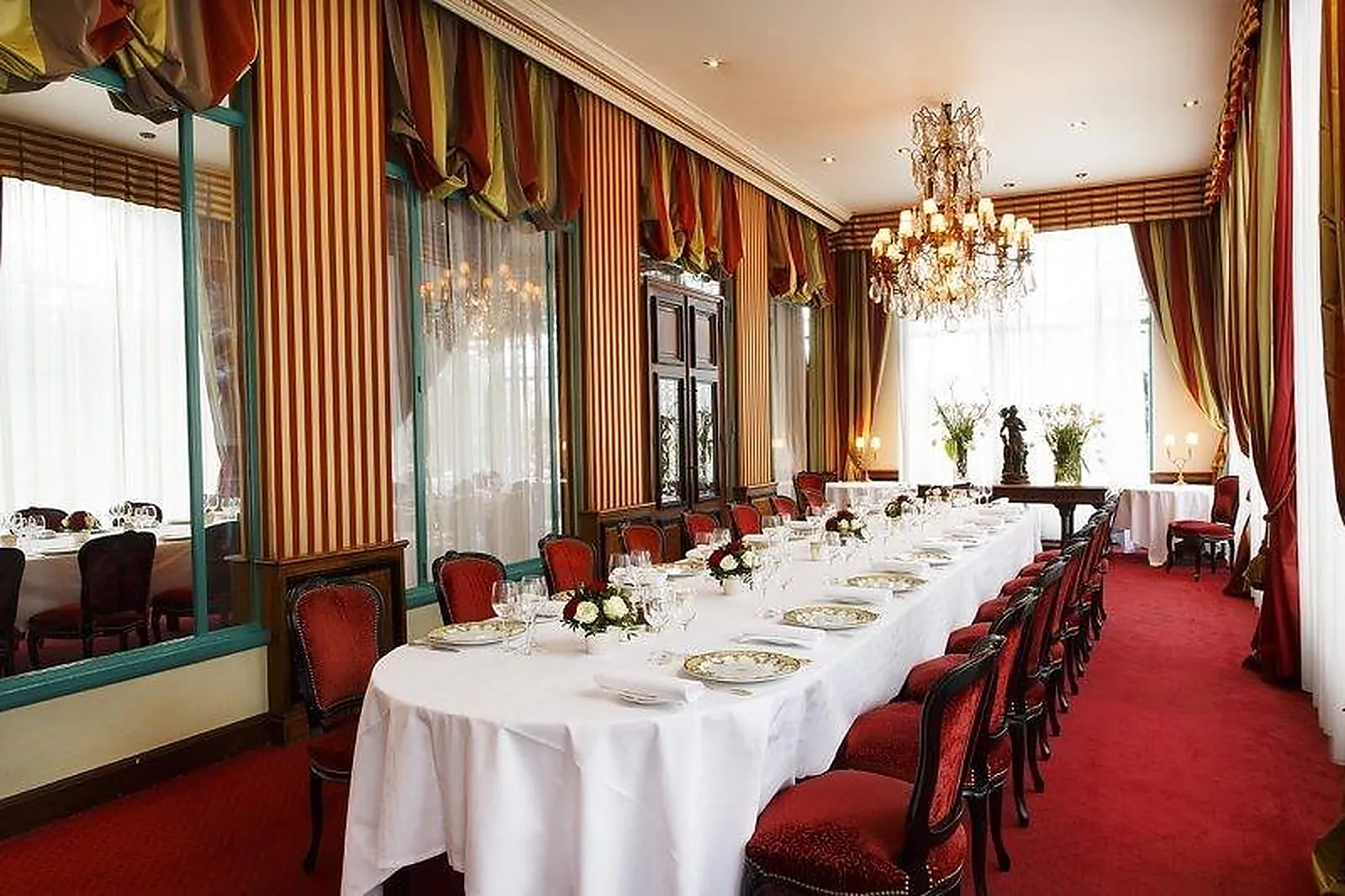 Lieux événementiels, LA GRANDE CASCADE