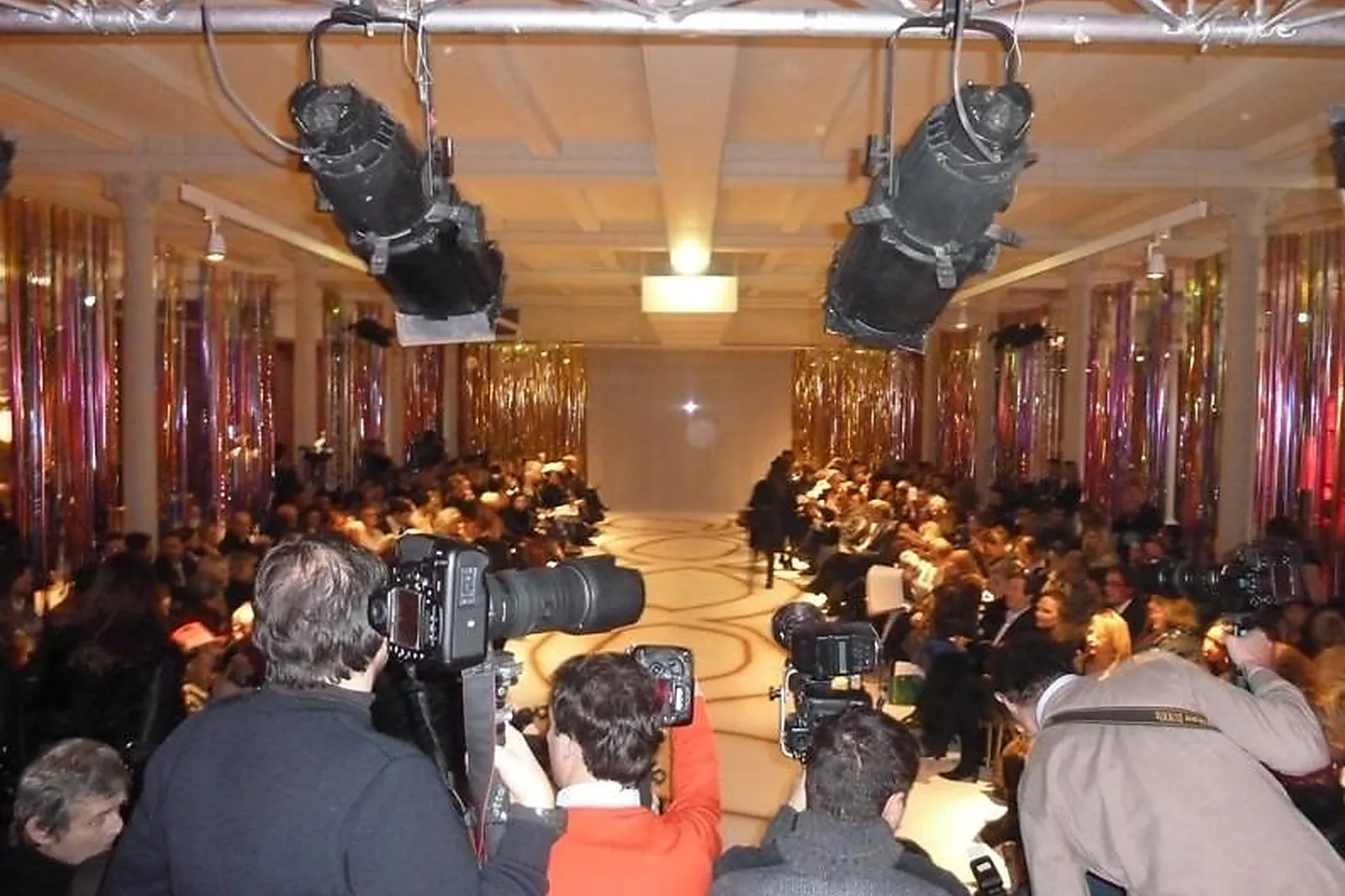 Lieux événementiels, LA GRANDE CRYPTE