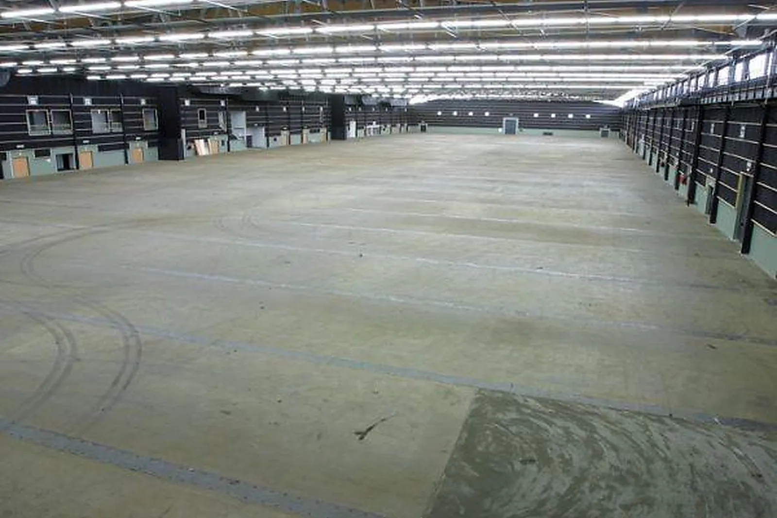 Lieux événementiels, LA GRANDE HALLE D'AUVERGNE