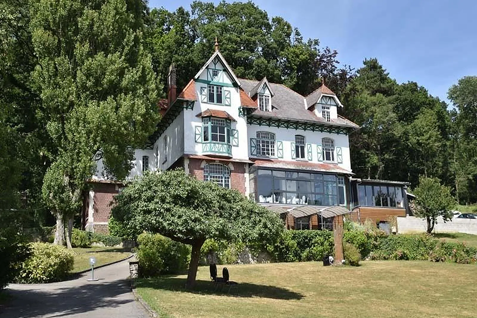 Lieux événementiels, LA GRANDE MAISON RÉCEPTION