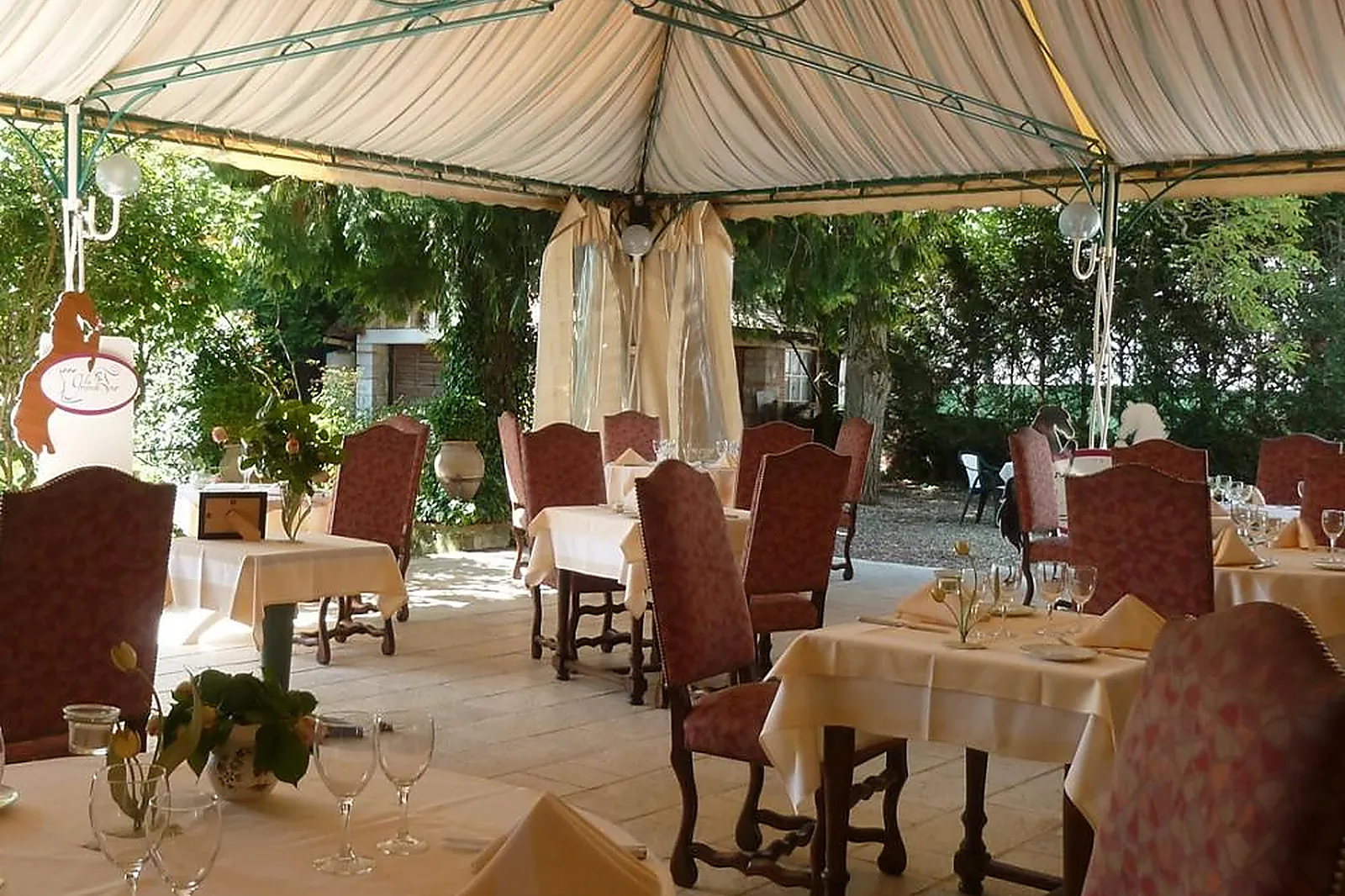 Lieux événementiels, LA GRANDE TOUR