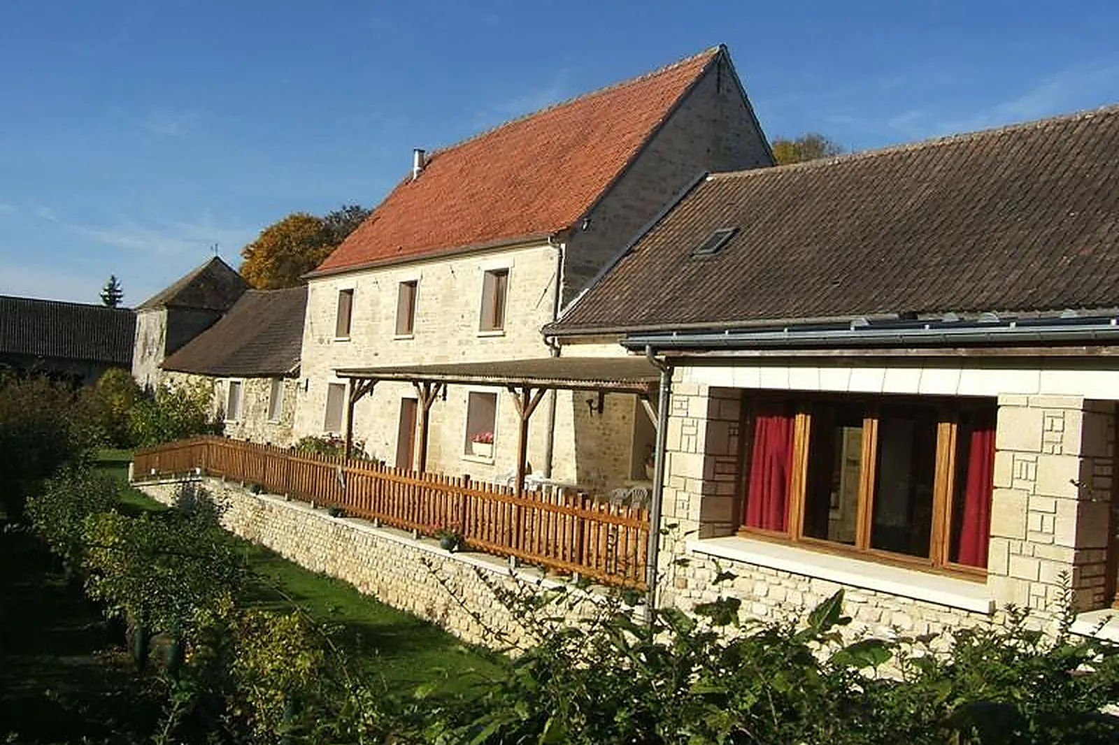 Lieux événementiels, LA GRANGE AU TULIPIER