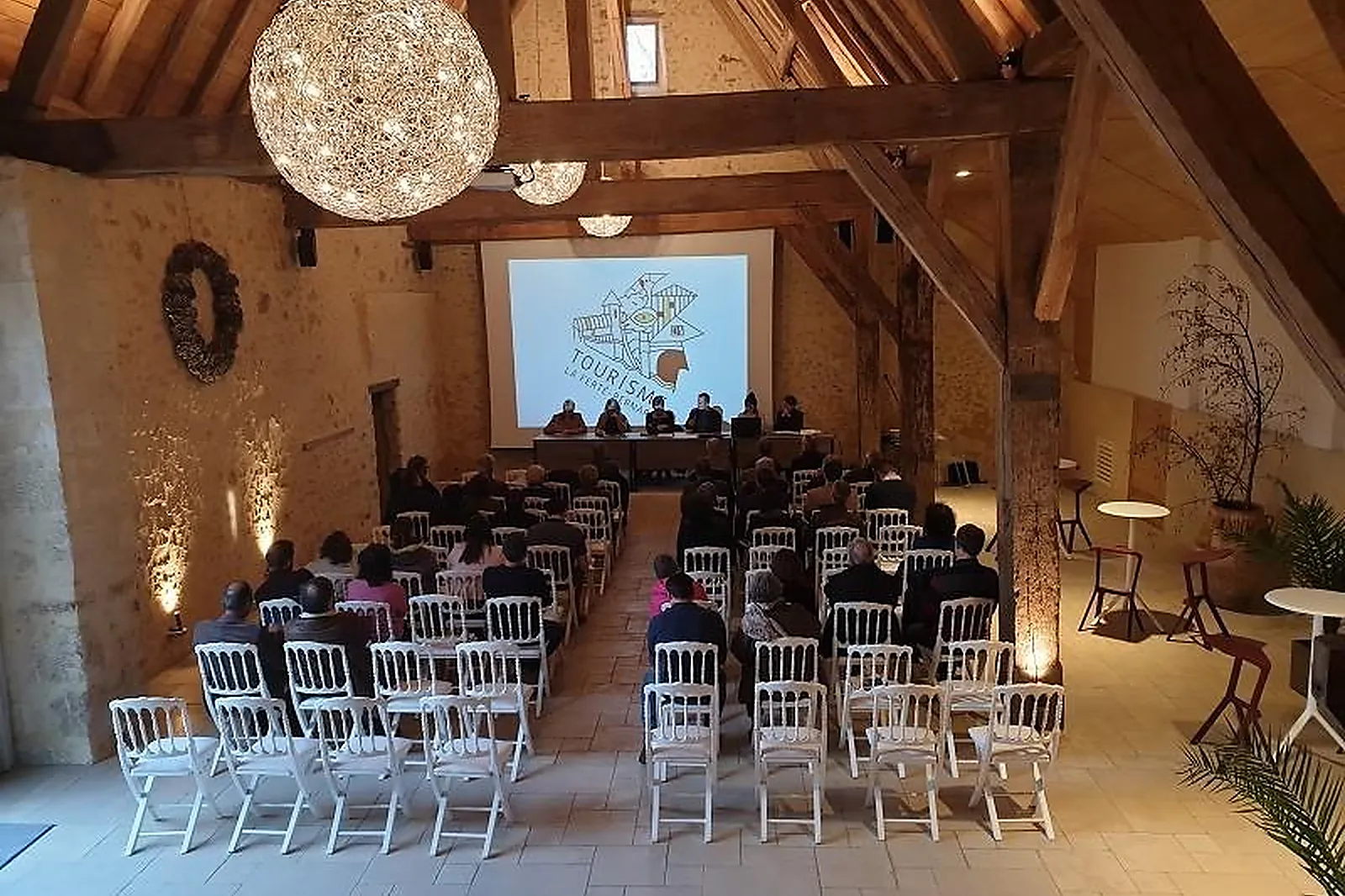 Lieux événementiels, LA GRANGE DE BRESTEAU