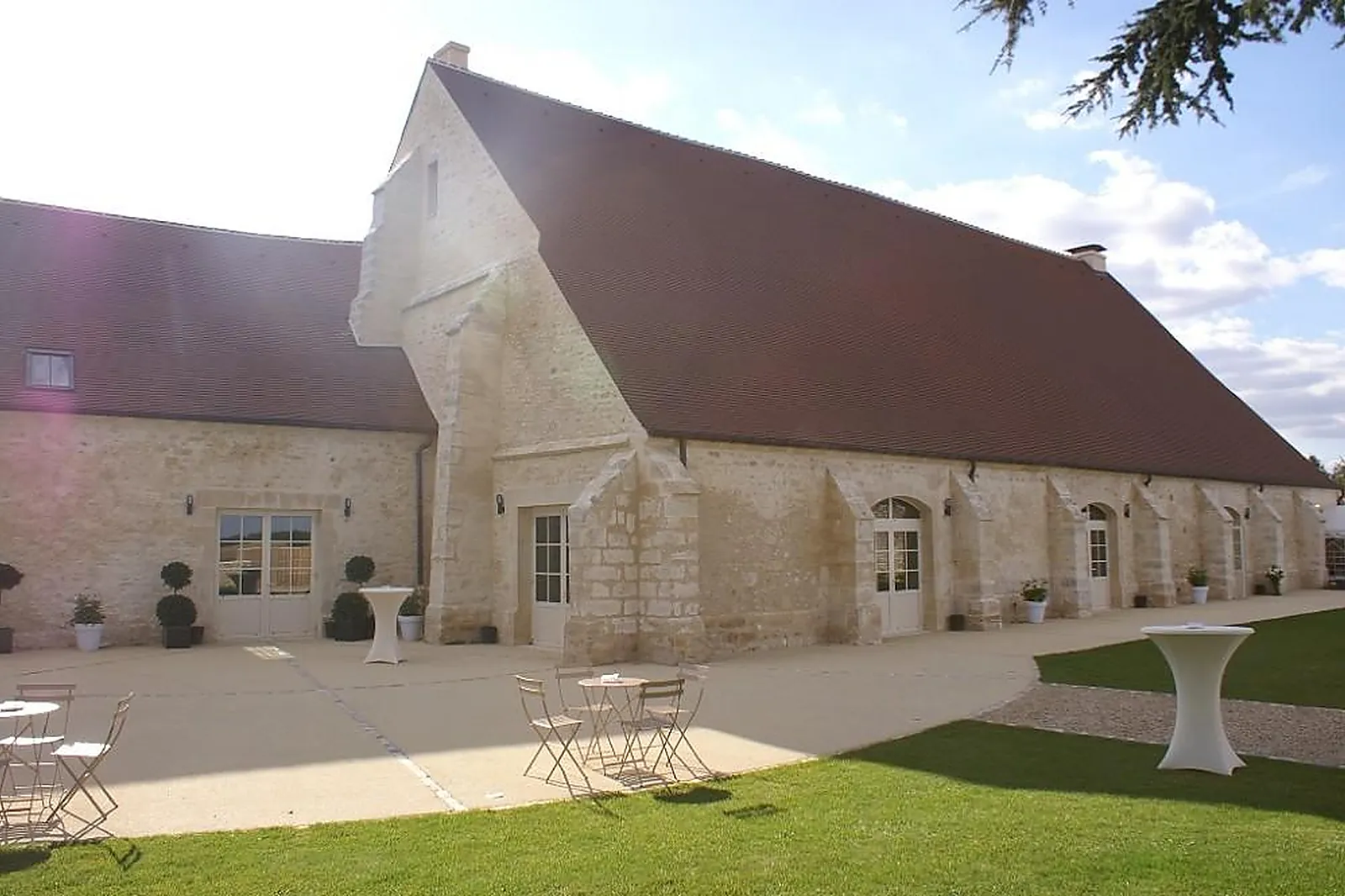 Lieux événementiels, LA GRANGE DE MONTMARTRE