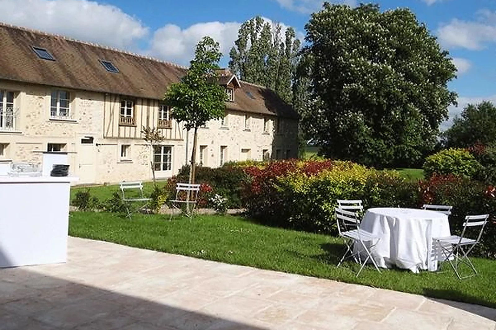 Lieux événementiels, LA GRANGE DES MOLLIÈRES