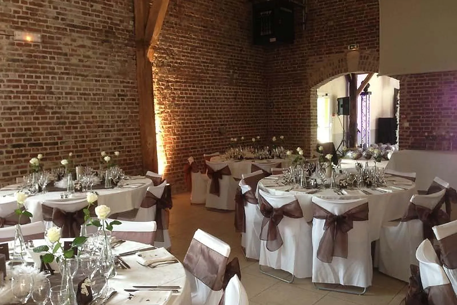 Lieux événementiels, LA GRANGE DES TRIPLÉS