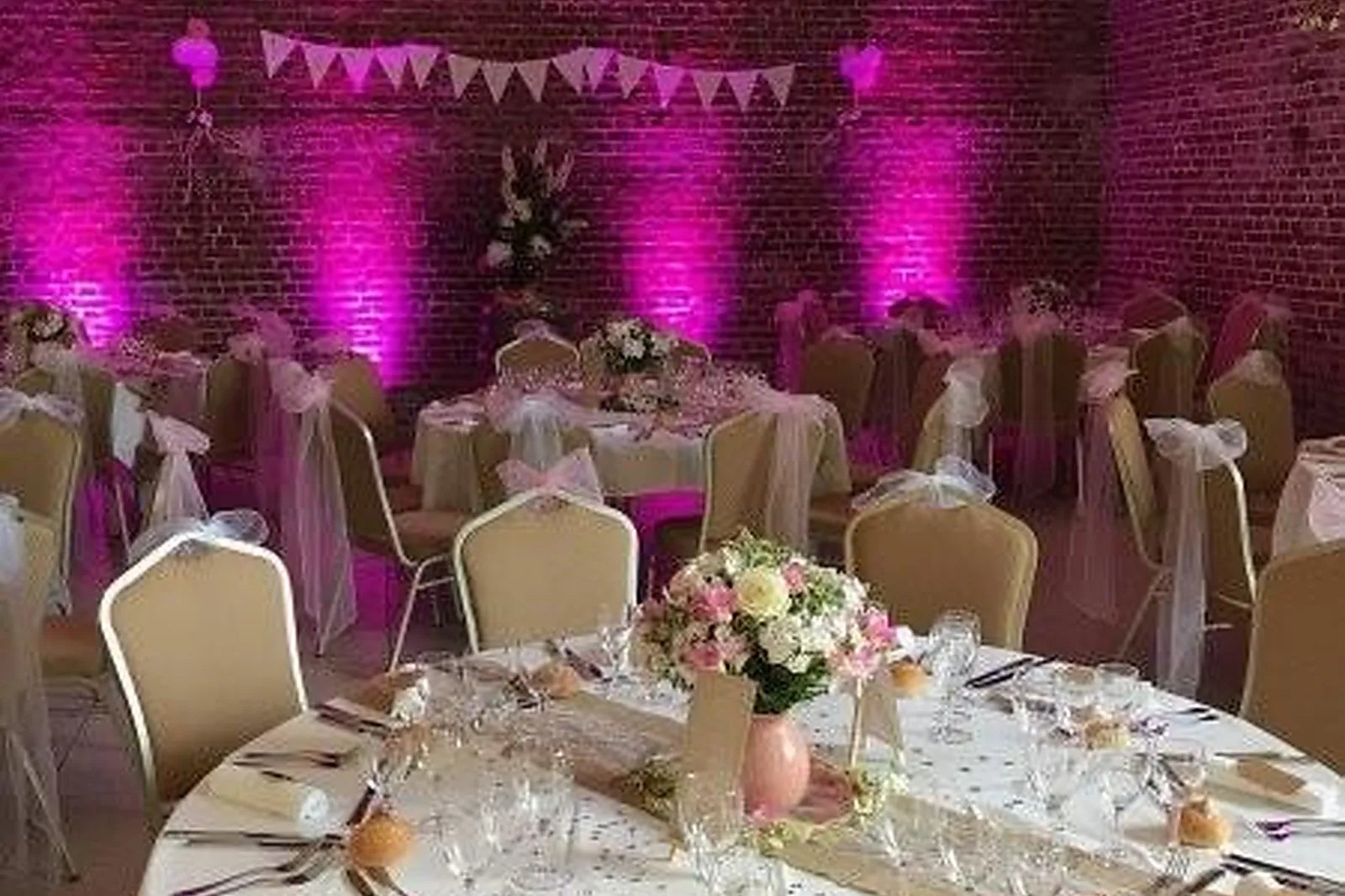 Lieux événementiels, LA GRANGE DES TRIPLÉS