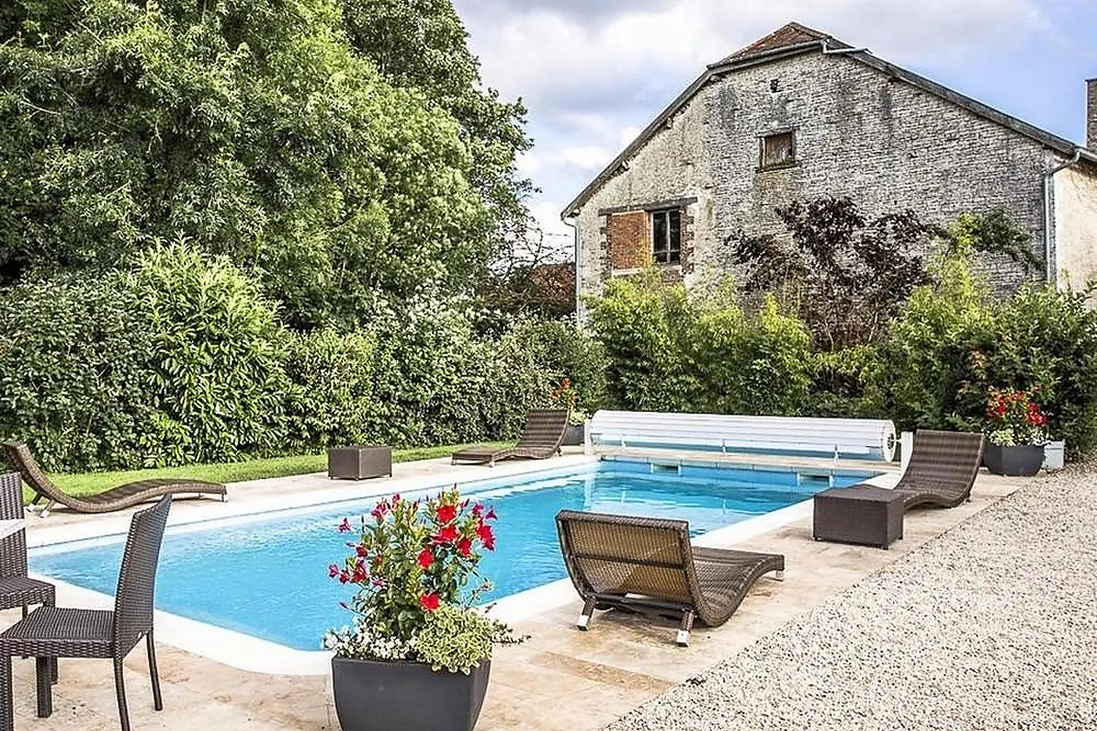 Lieux événementiels, LA GRANGE DU RELAIS