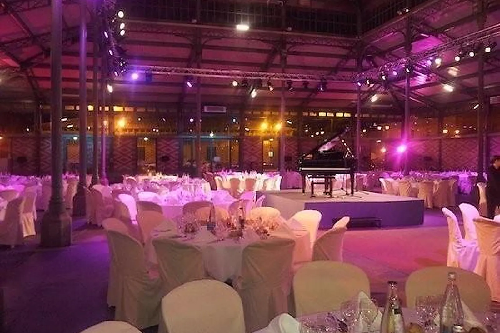 Lieux événementiels, LA HALLE MARTENOT