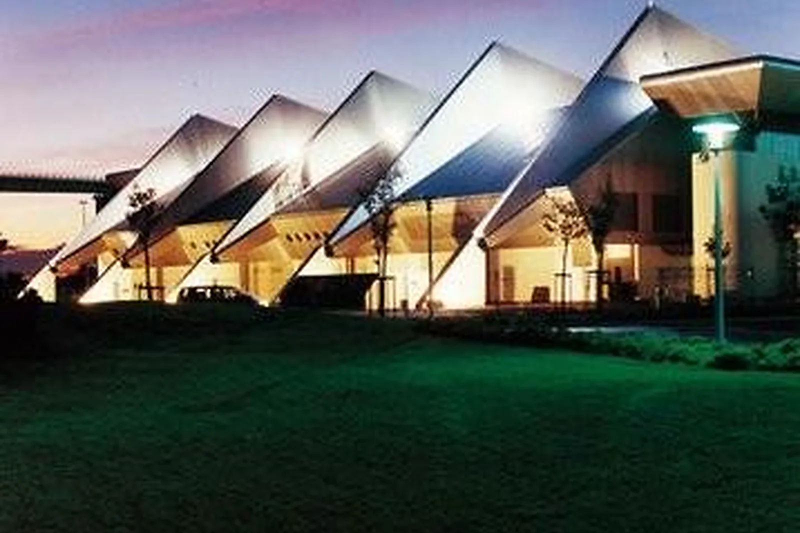 Lieux événementiels, LA HALLE DE MARTIGUES