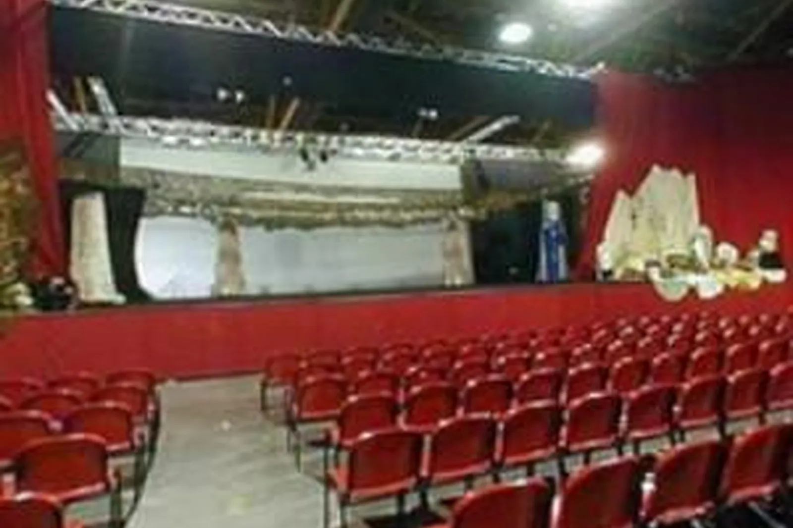 Lieux événementiels, LA HALLE DE MARTIGUES