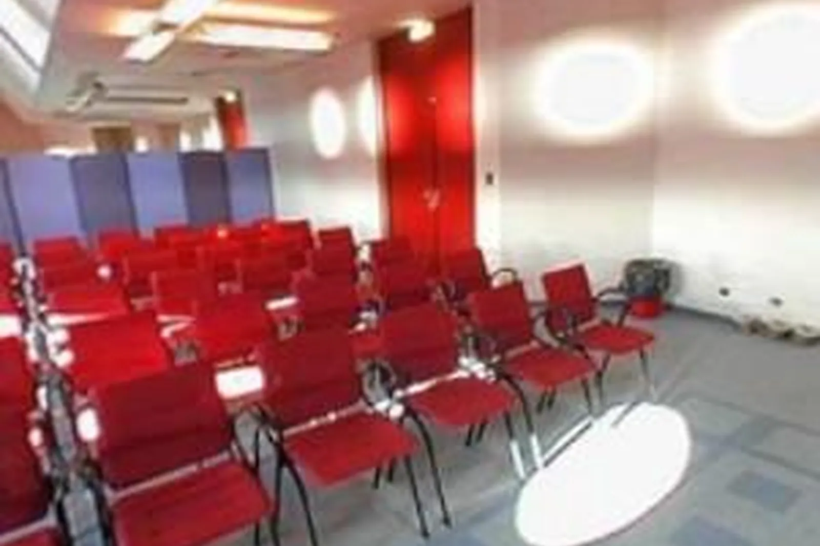 Lieux événementiels, LA HALLE DE MARTIGUES