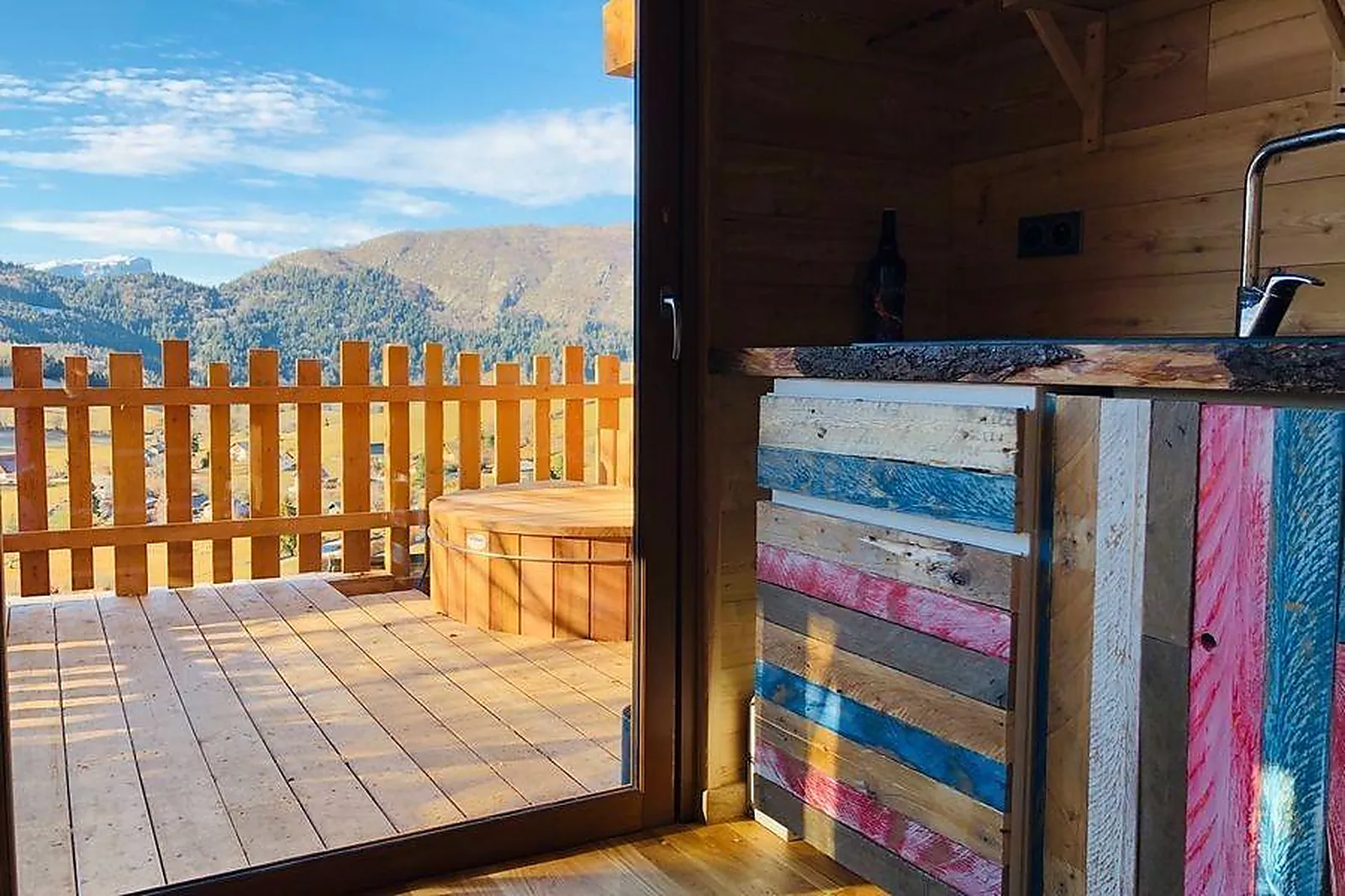 Lieux événementiels, LA HAUT - CABANES PERCHÉES