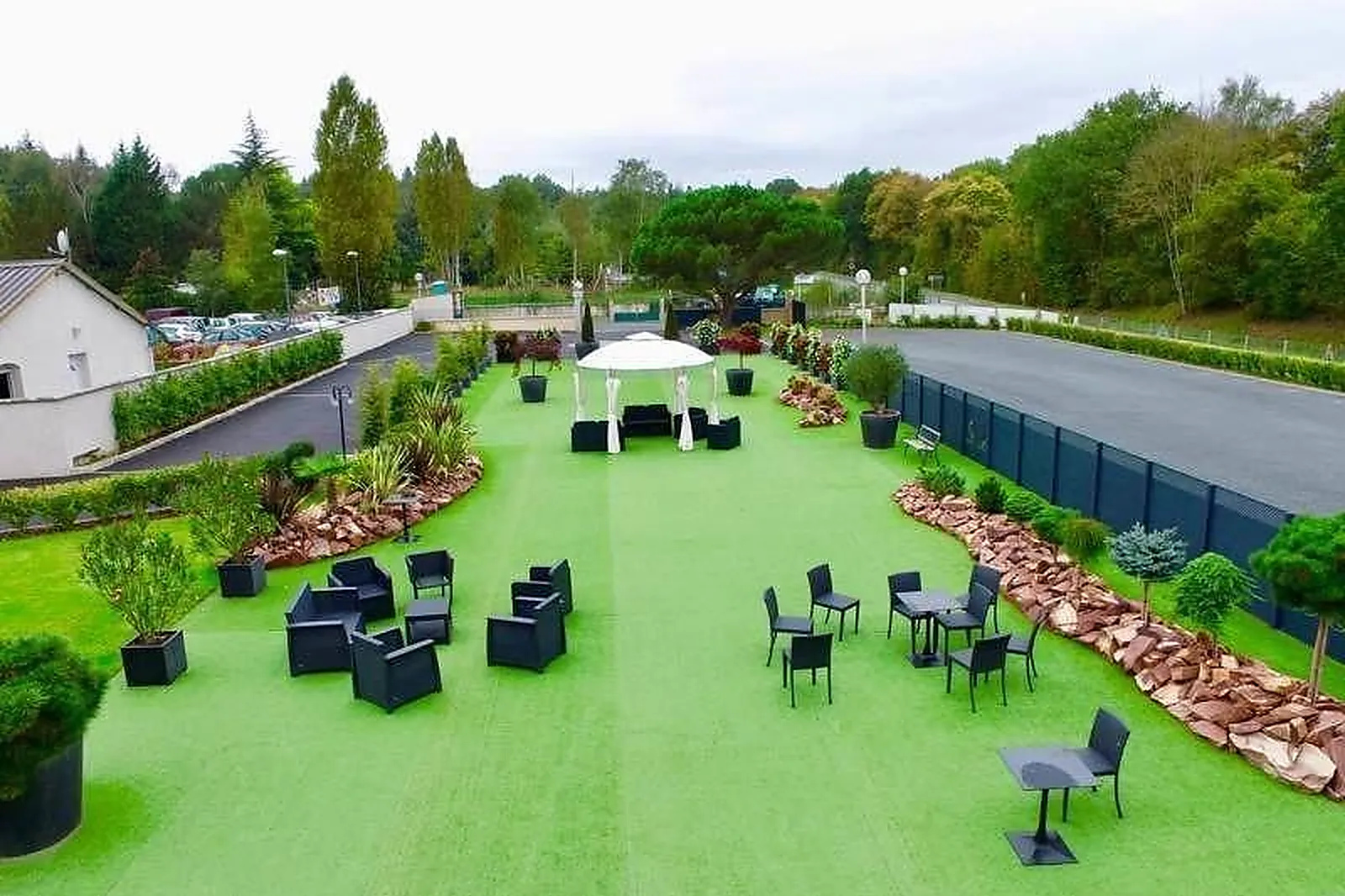 Lieux événementiels, LA LISIÈRE DORÉE