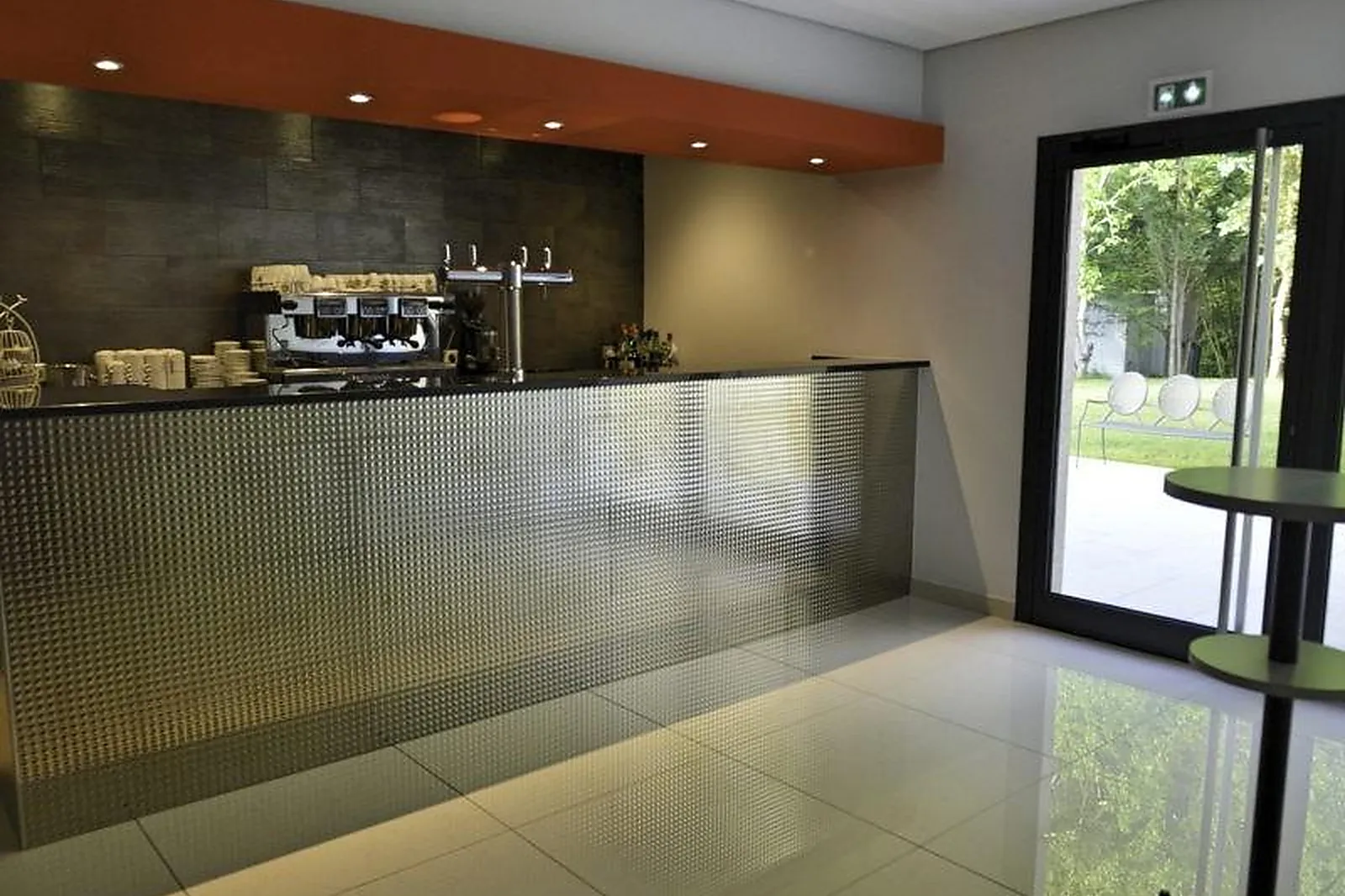 Lieux événementiels, LA LISIÈRE DORÉE