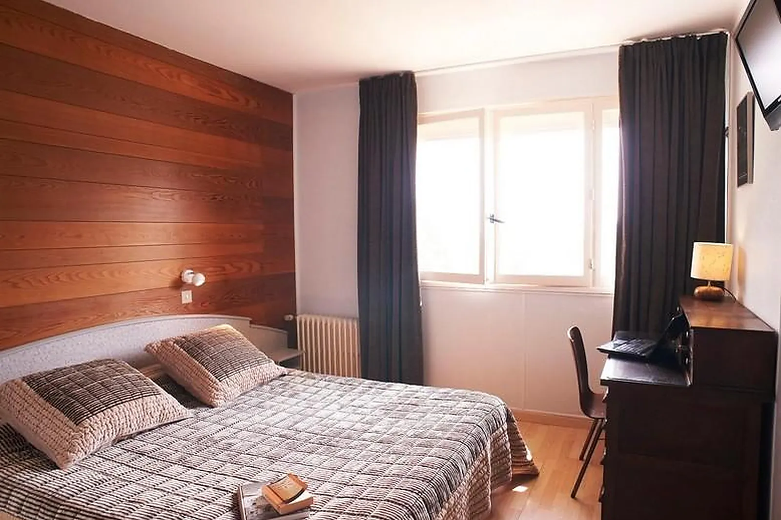 Lieux événementiels, LA LONGUE VUE