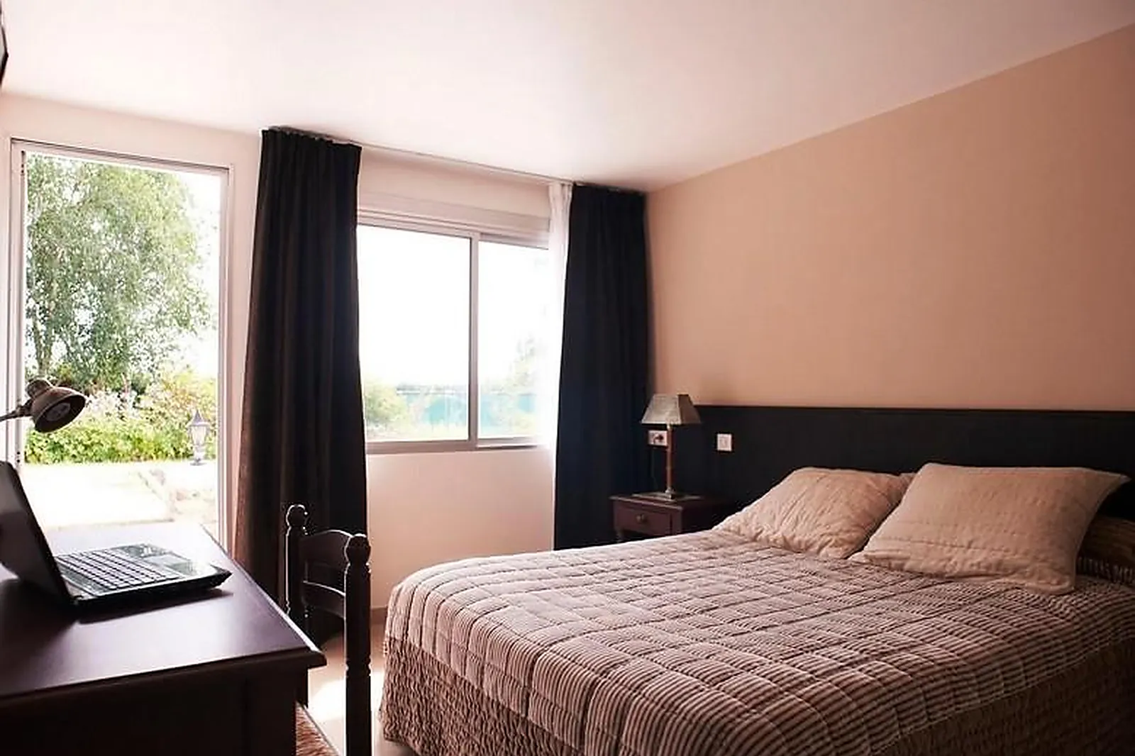 Lieux événementiels, LA LONGUE VUE