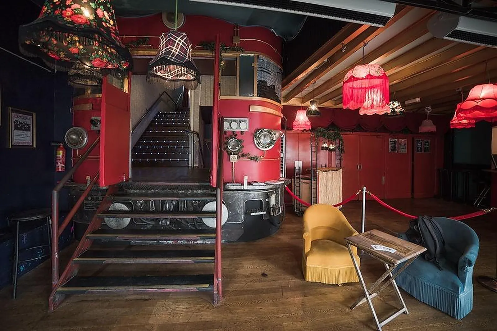 Lieux événementiels, LA MACHINE DU MOULIN ROUGE