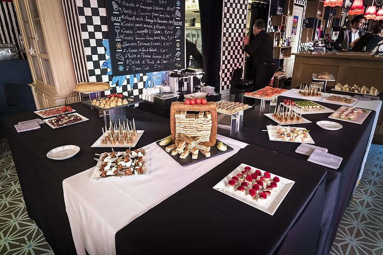 Lieux événementiels, LA MACHINE DU MOULIN ROUGE