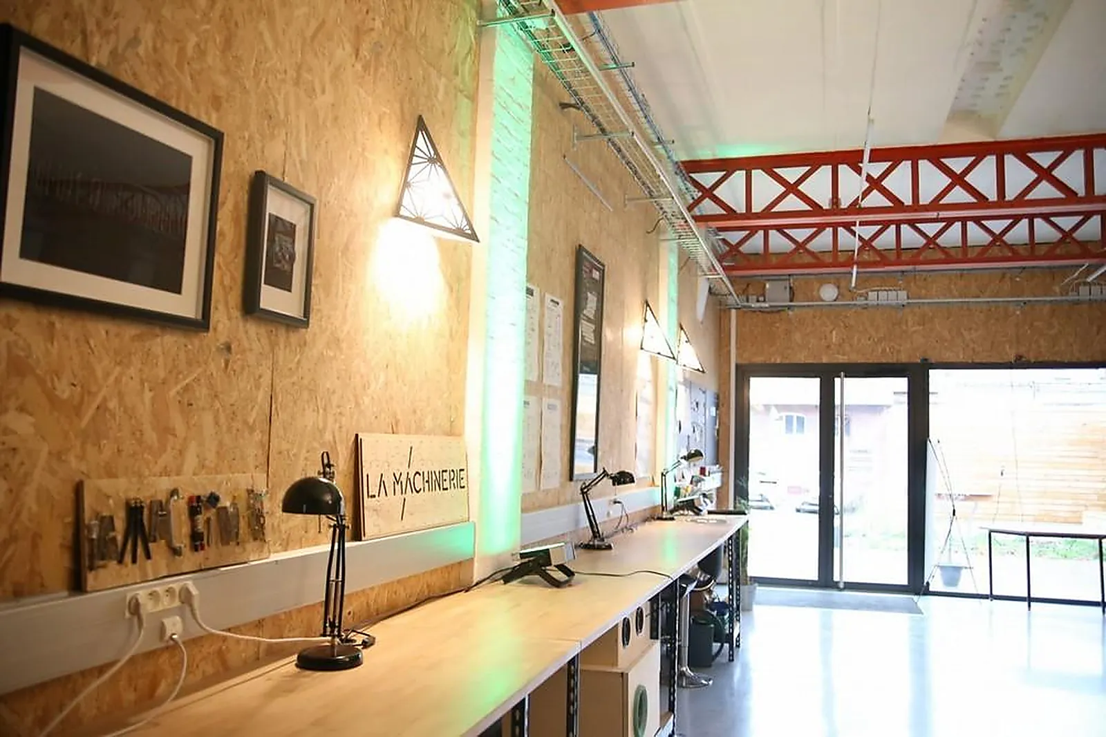 Lieux événementiels, LA MACHINERIE