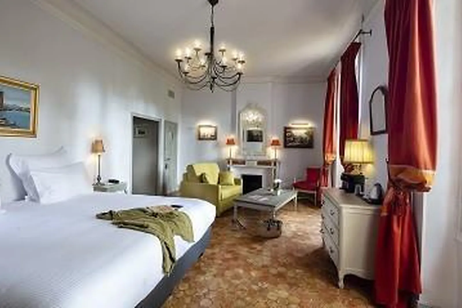 Lieux événementiels, LA MAGDELEINE - MATHIAS DANDINE