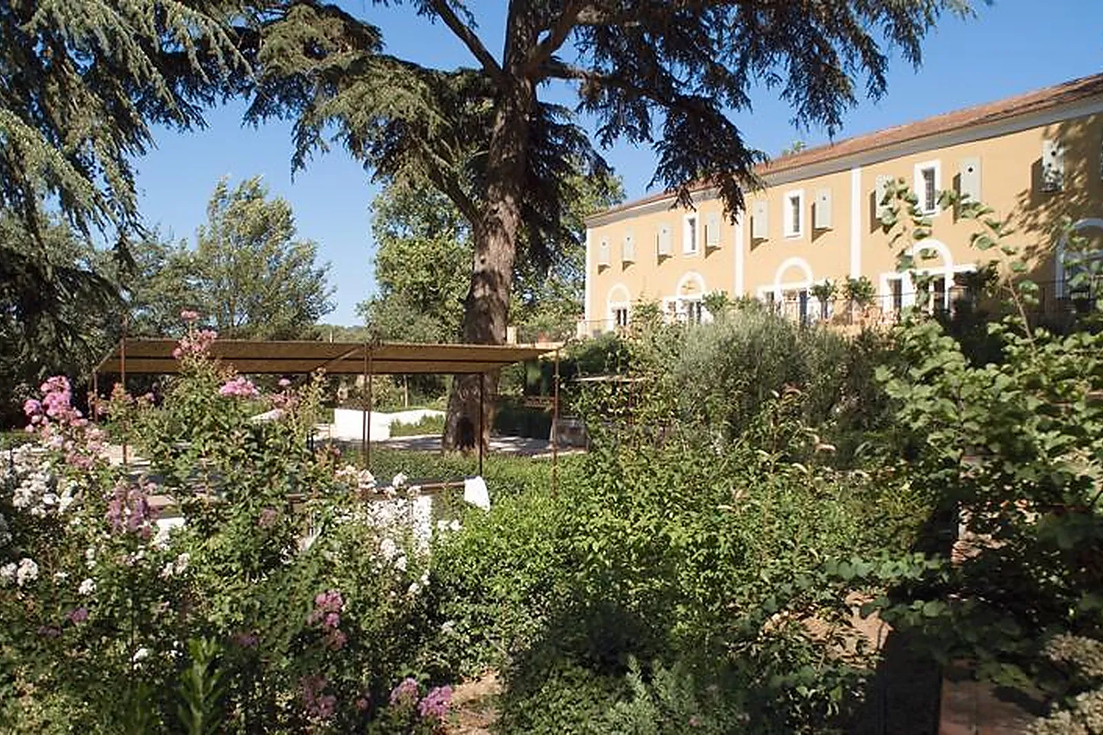 Lieux événementiels, LA MAGNANERIE DE SAINT-ISIDORE