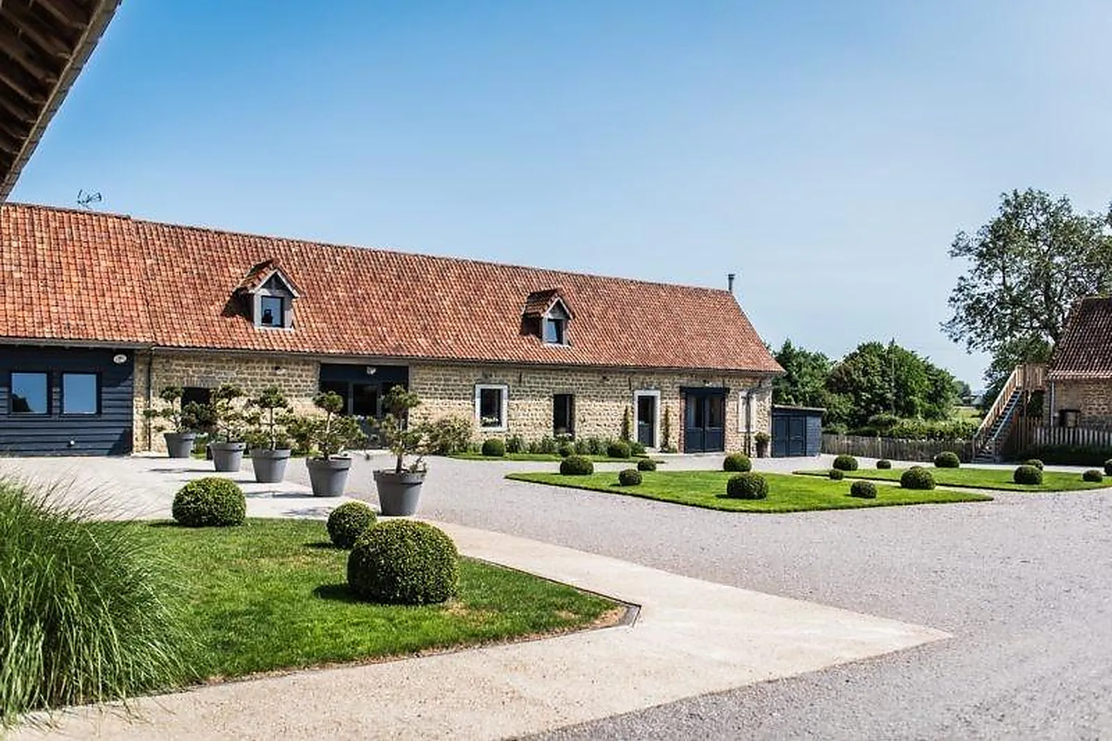 Lieux événementiels, LA MAGREVILLE