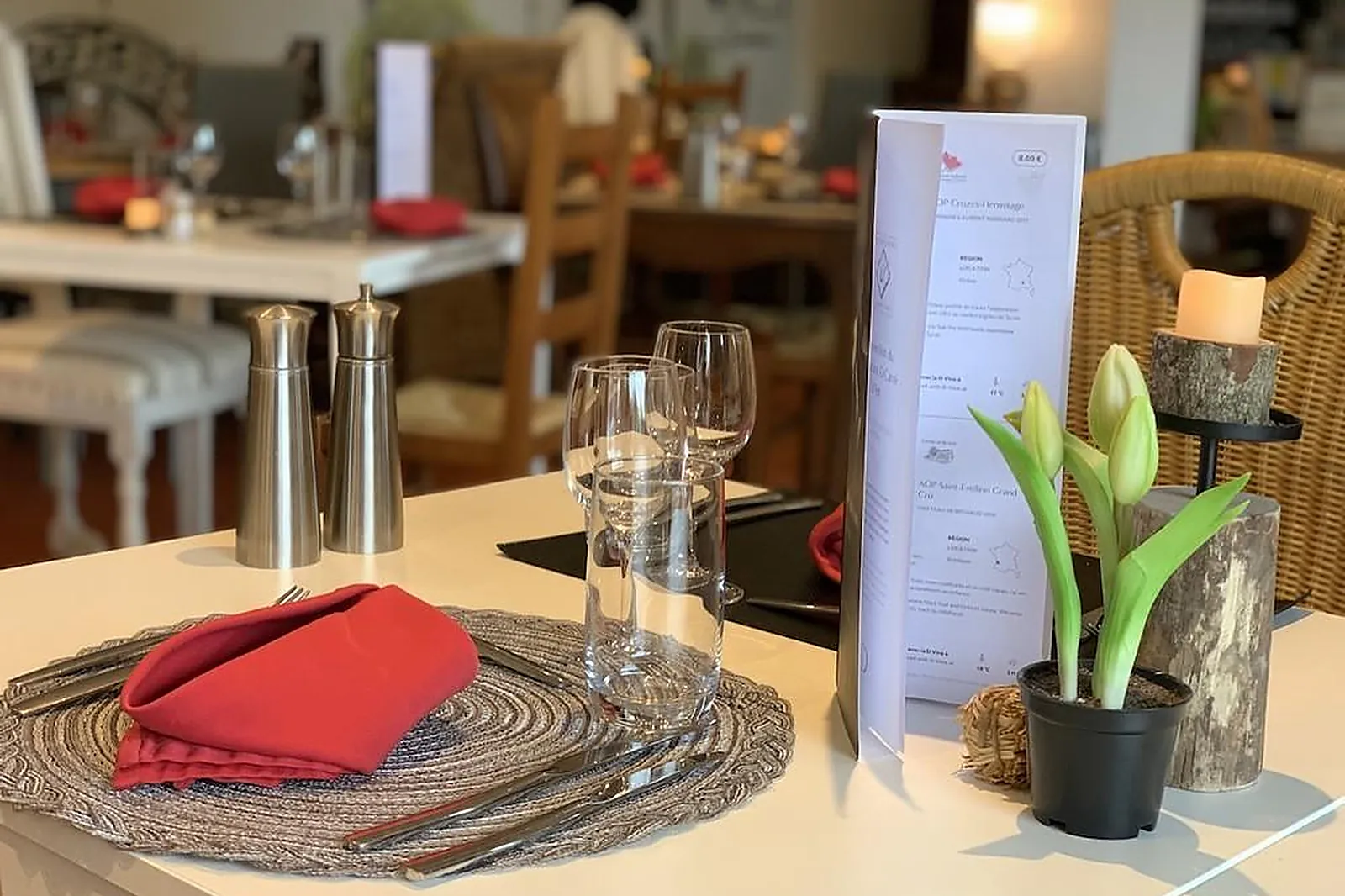 Lieux événementiels, LA MAISON CARRÉE