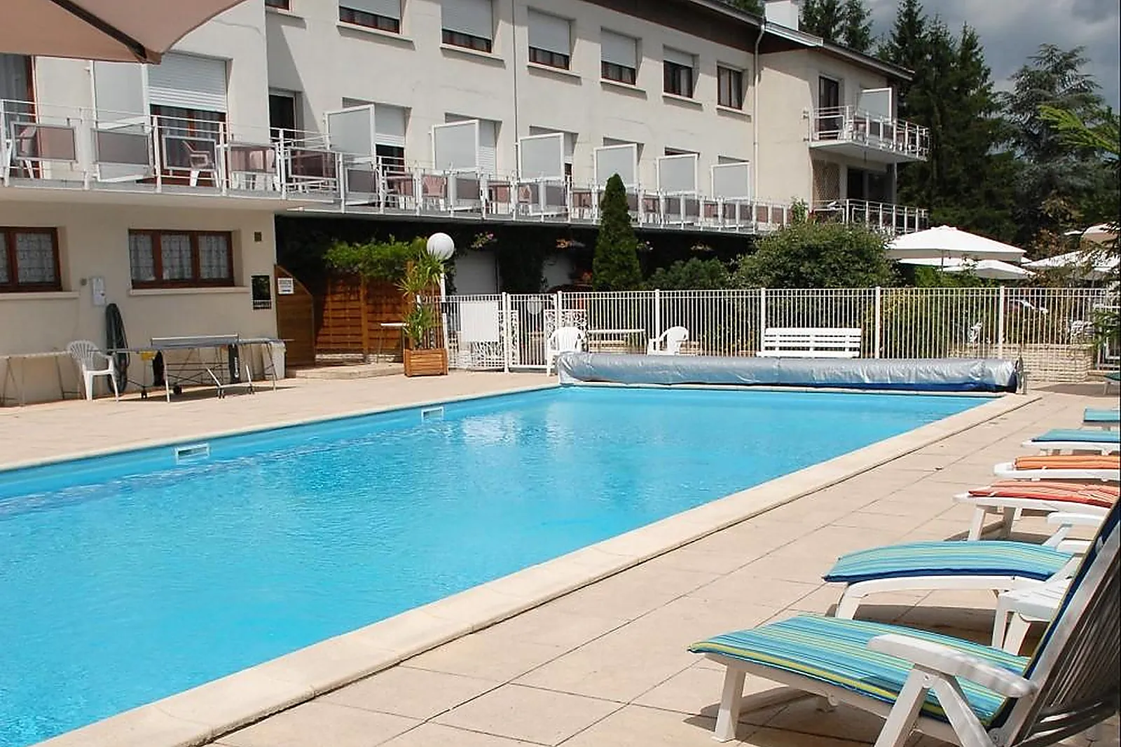 Lieux événementiels, LA MAISON CARRÉE