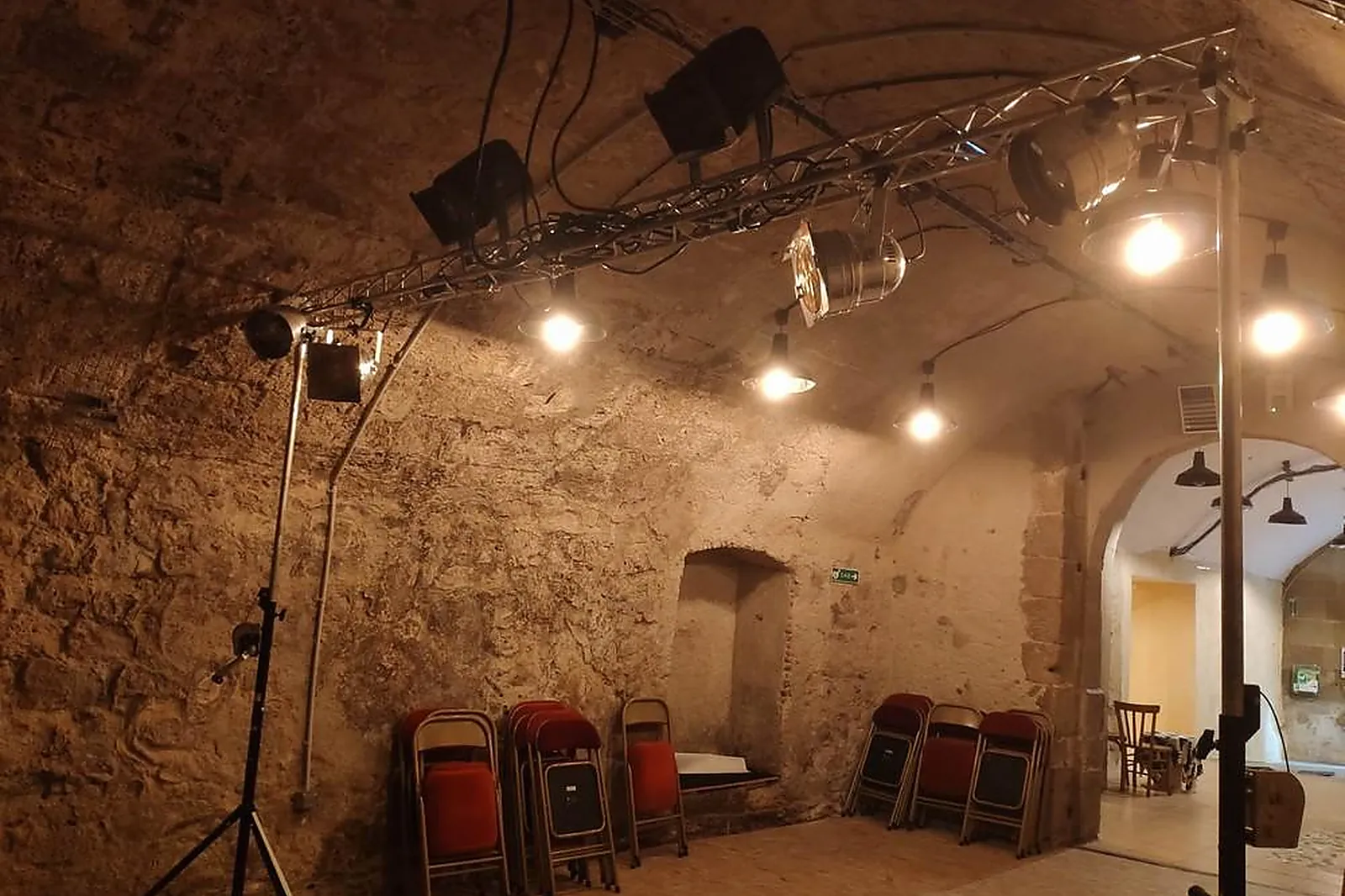 Lieux événementiels, LA MAISON NUGUES