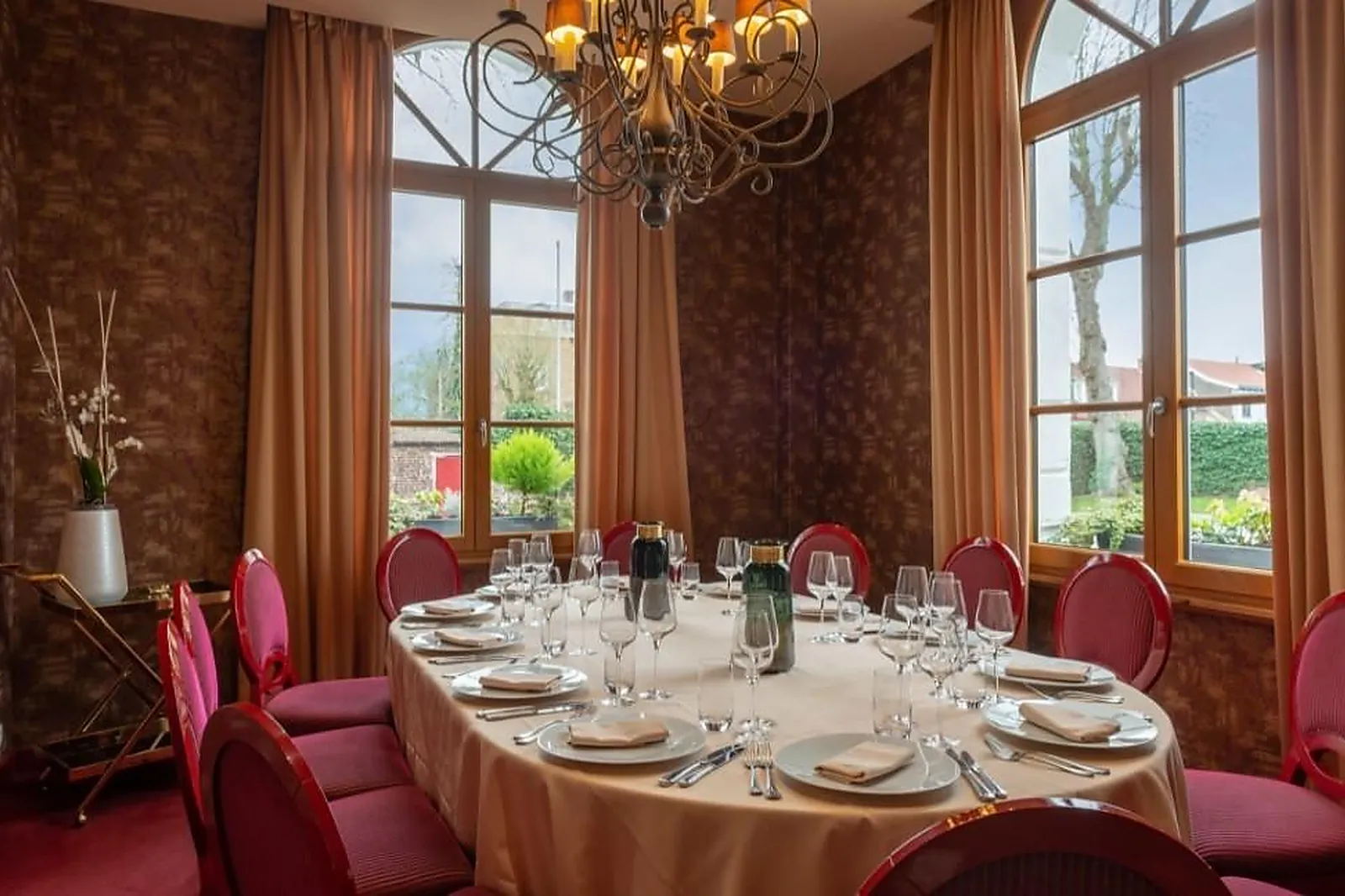 Lieux événementiels, LA MAISON ROUGE NOEUX