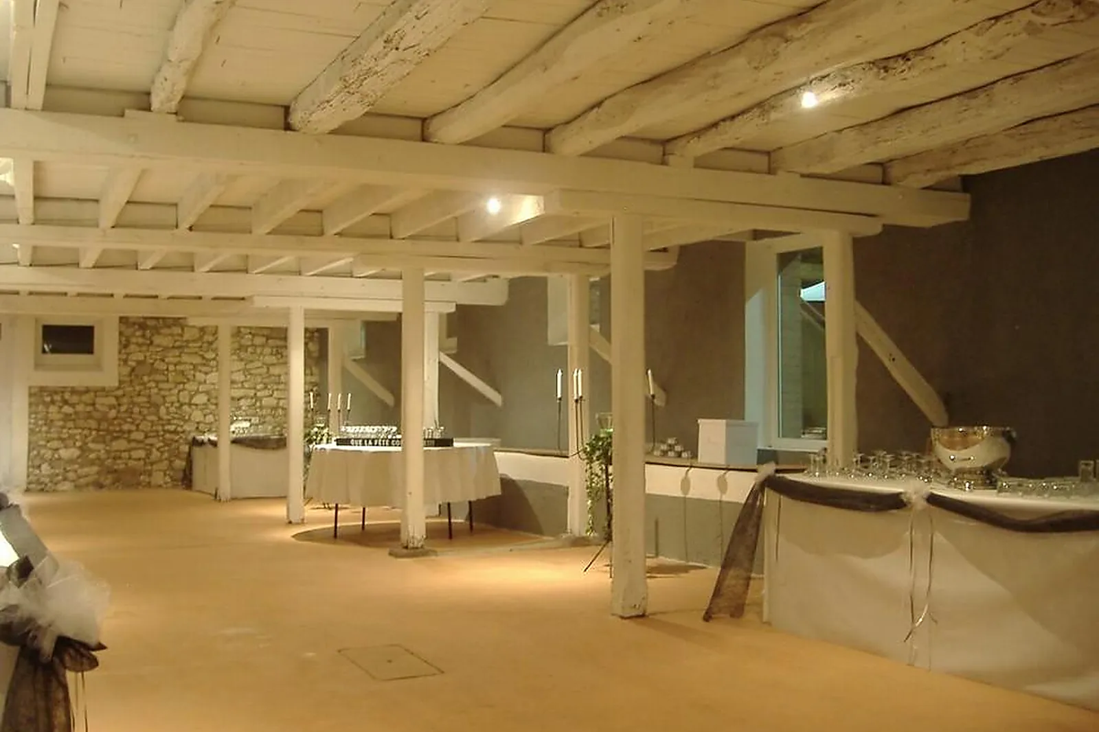 Lieux événementiels, LA MAISON DE PIERRE