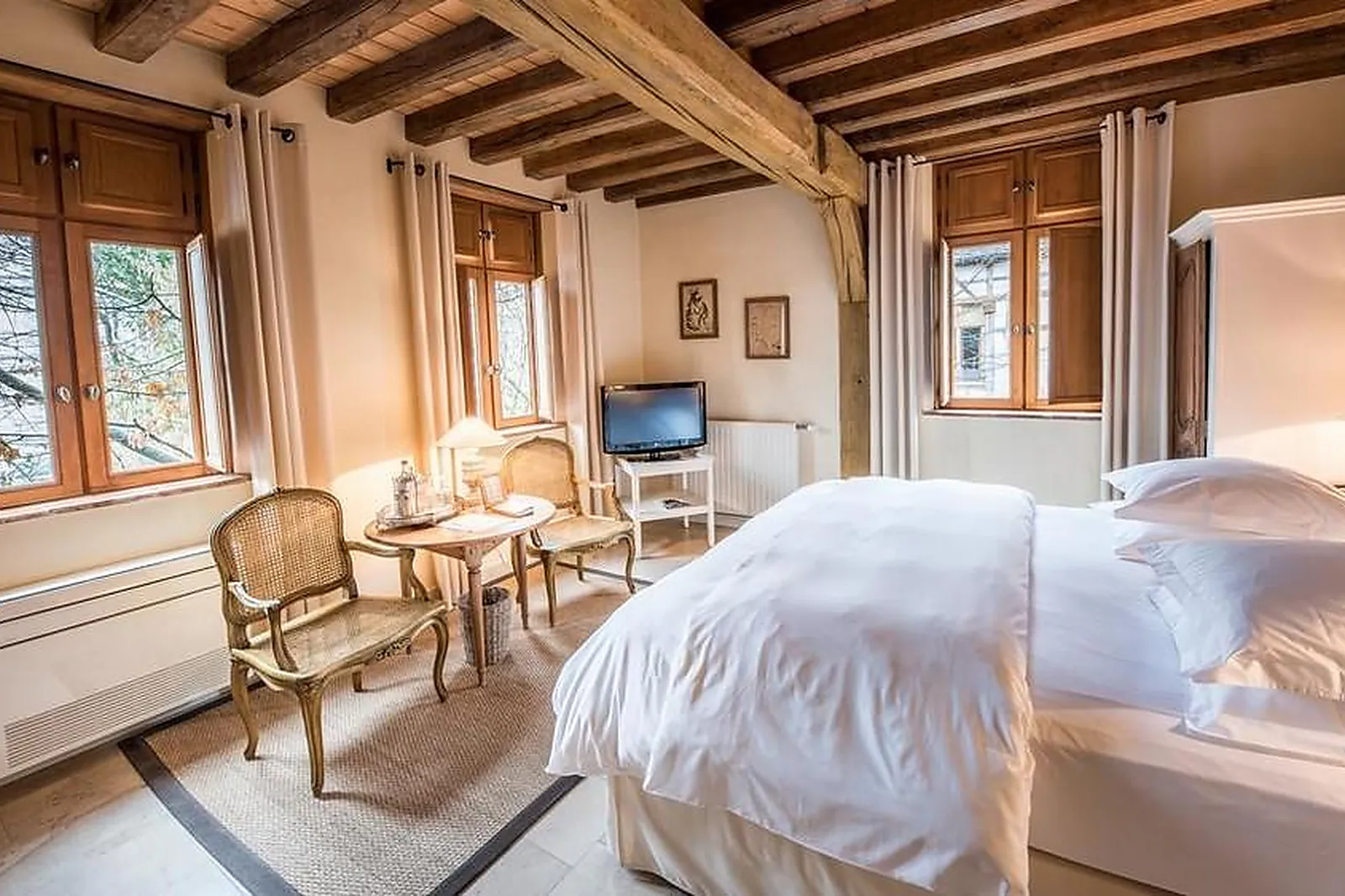 Lieux événementiels, LA MAISON DE RHODES