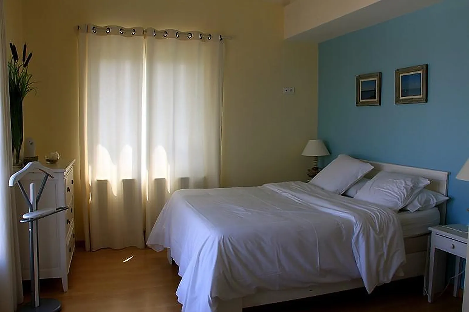 Lieux événementiels, LA MAISON SUR L'EAU