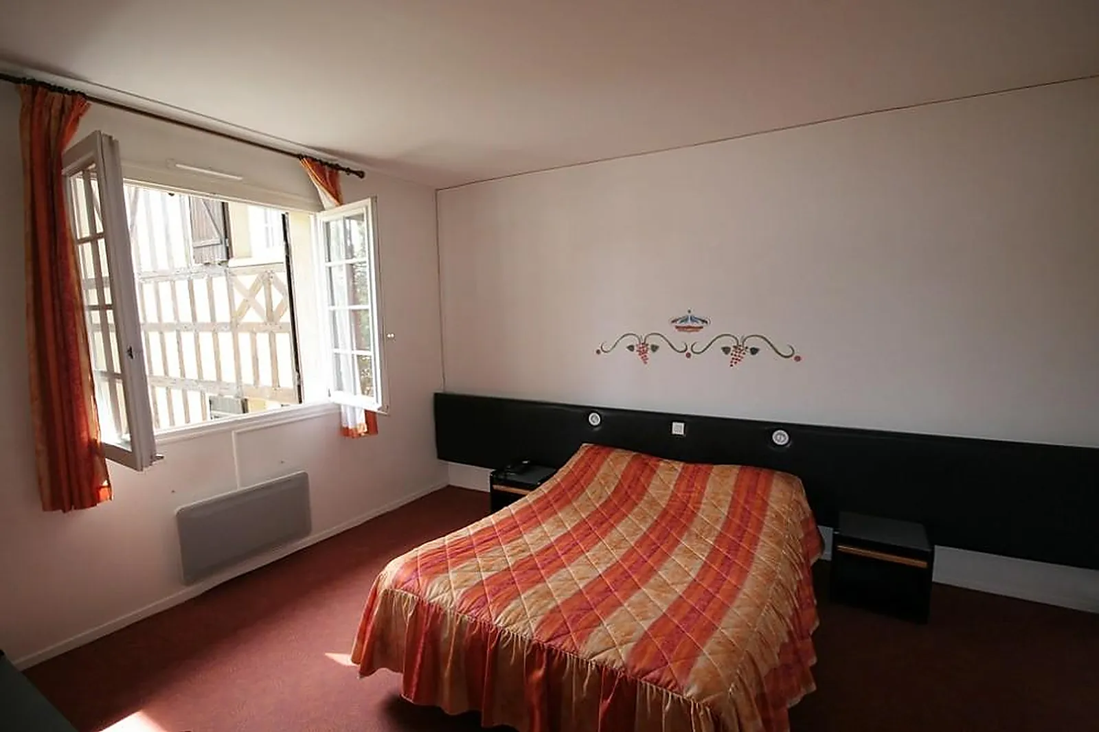 Lieux événementiels, LA MANGEOIRE