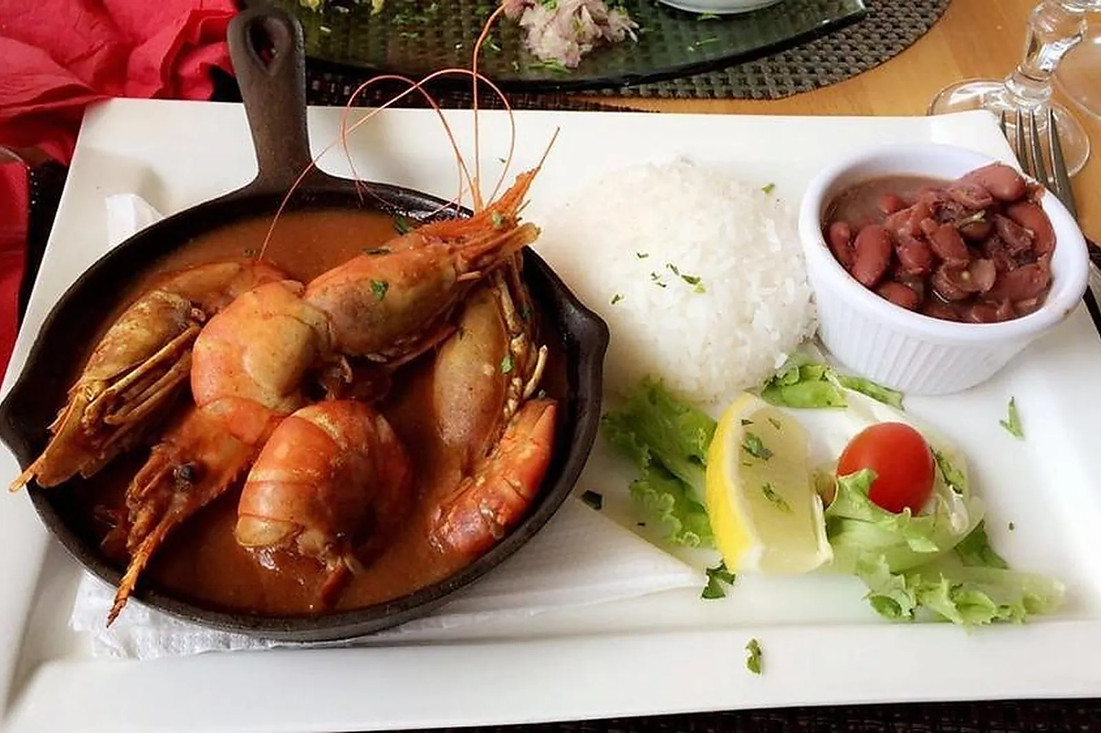 Lieux événementiels, LA MARINE