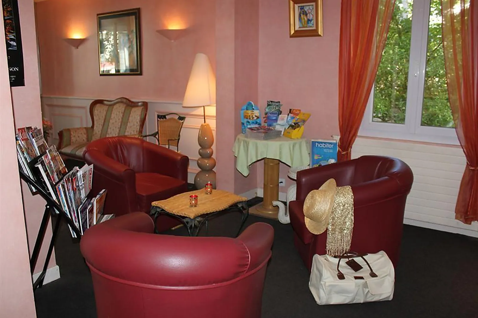 Lieux événementiels, LA MASCOTTE