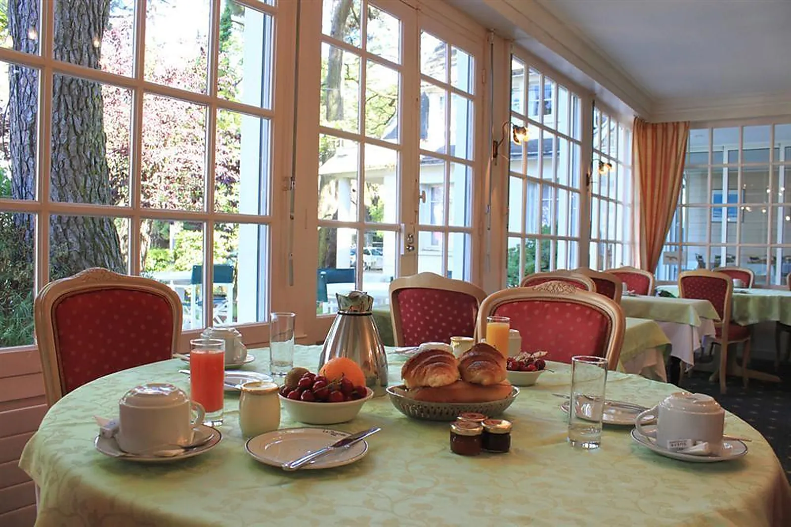 Lieux événementiels, LA MASCOTTE